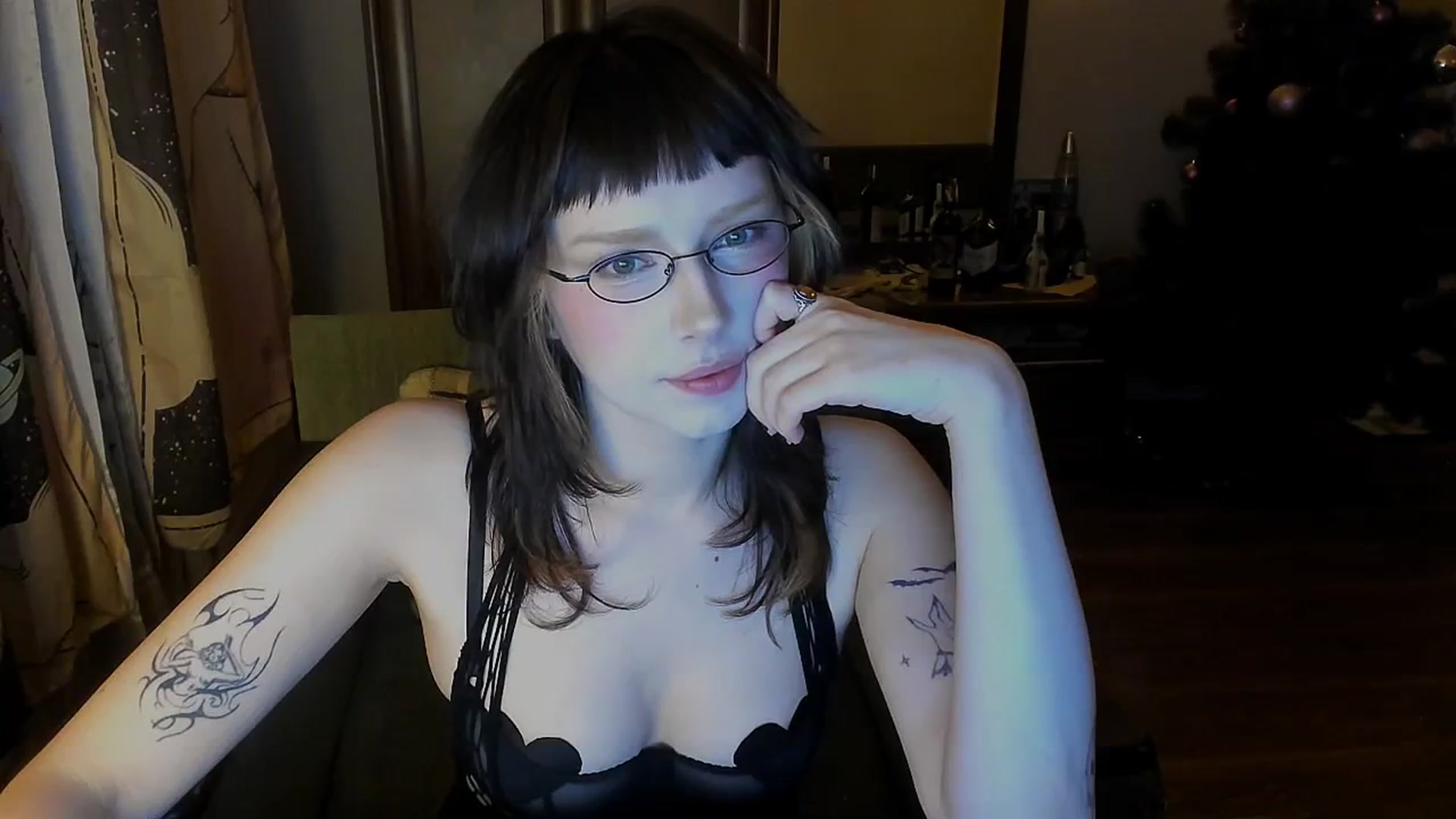 Gallery image thumbnail from bad_marg's myfreecams stream on, 12/11/2025, 13:59 image 10 of 20
