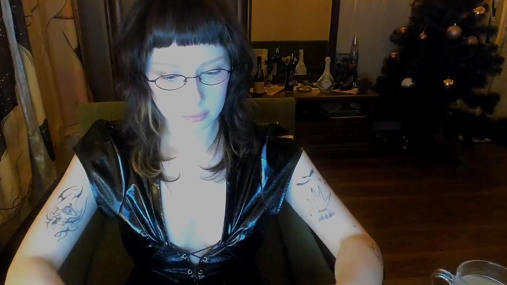 Gallery image thumbnail from bad_marg's myfreecams stream on, 12/16/2025, 17:57 image 15 of 20