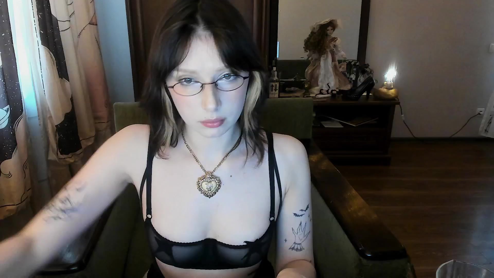 Gallery image thumbnail from bad_marg's myfreecams stream on, 05/02/2026, 13:47 image 16 of 20