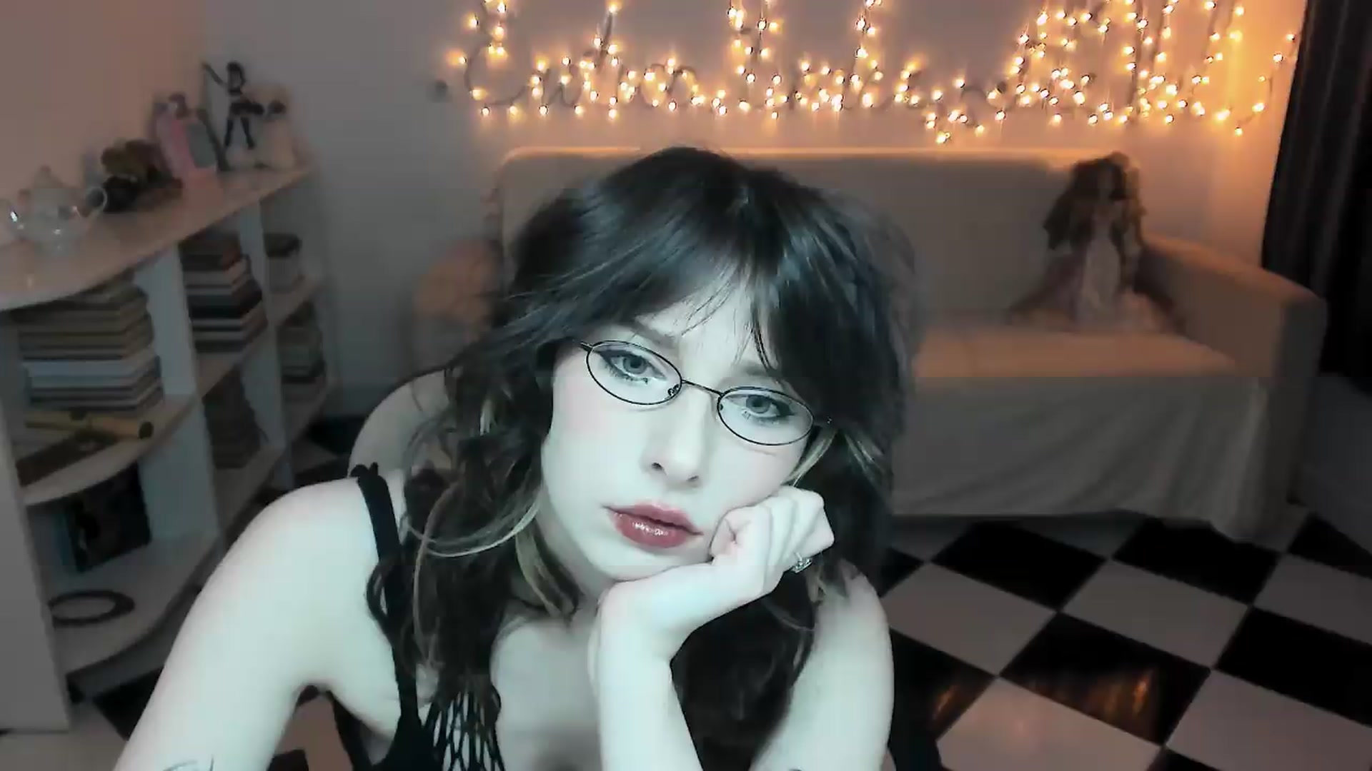 Gallery image thumbnail from bad_marg's myfreecams stream on, 05/26/2026, 11:40 image 8 of 20