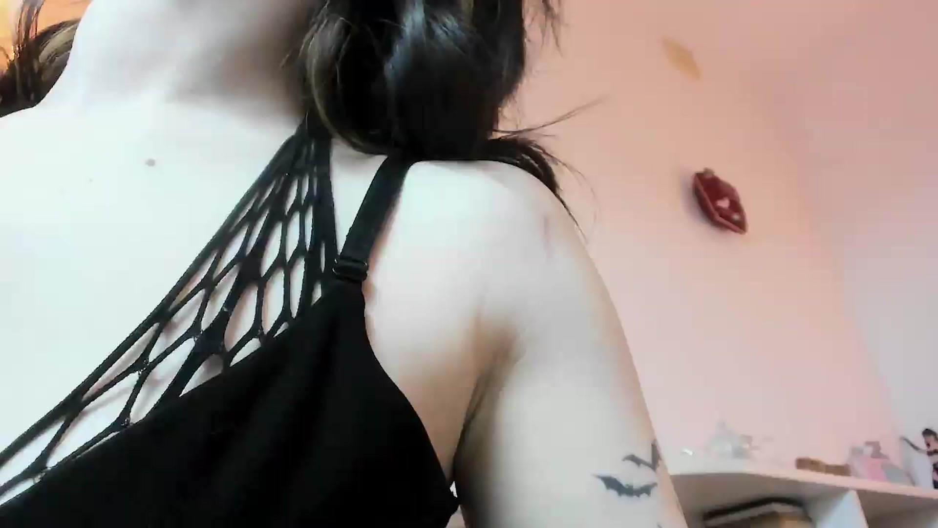 Gallery image thumbnail from bad_marg's myfreecams stream on, 05/26/2026, 11:40 image 16 of 20