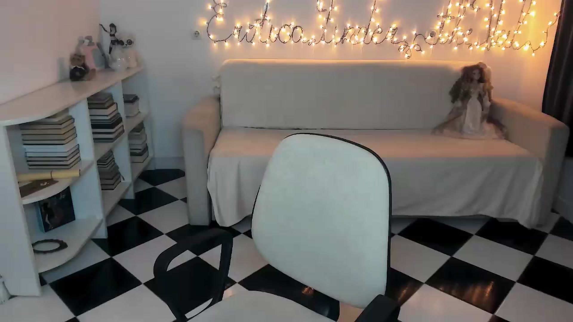 Gallery image thumbnail from bad_marg's myfreecams stream on, 05/26/2026, 15:41 image 20 of 20