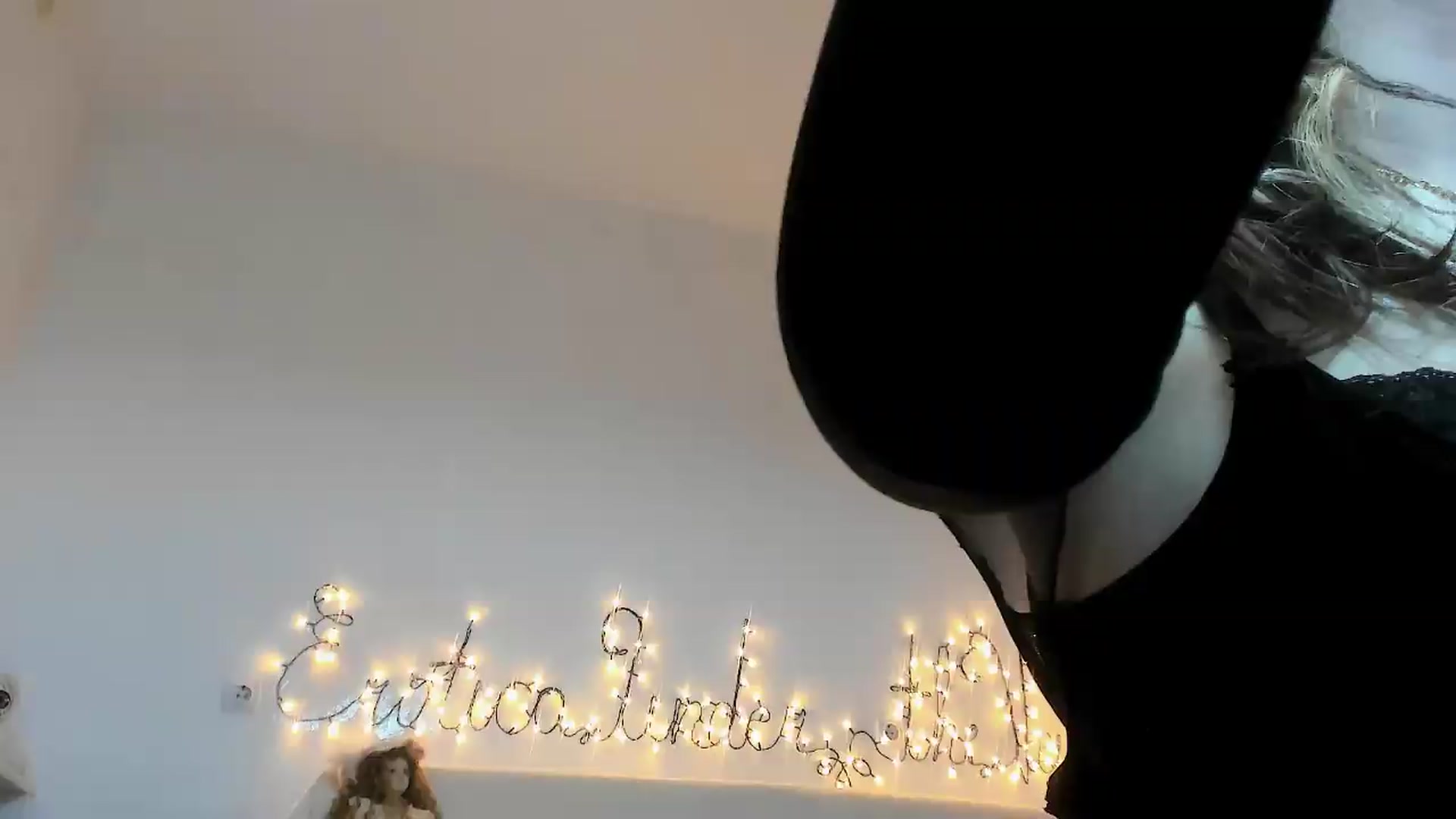 Gallery image thumbnail from bad_marg's myfreecams stream on, 05/30/2026, 15:38 image 16 of 20