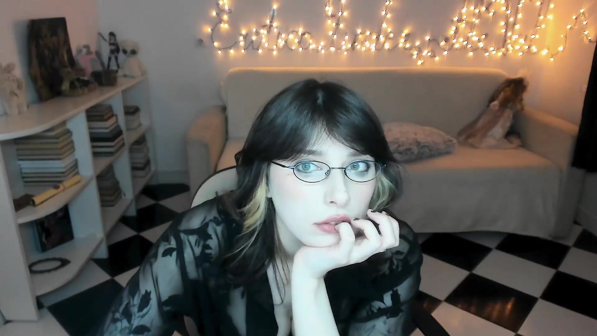 Gallery image thumbnail from bad_marg's myfreecams stream on, 06/05/2026, 18:11 image 20 of 20