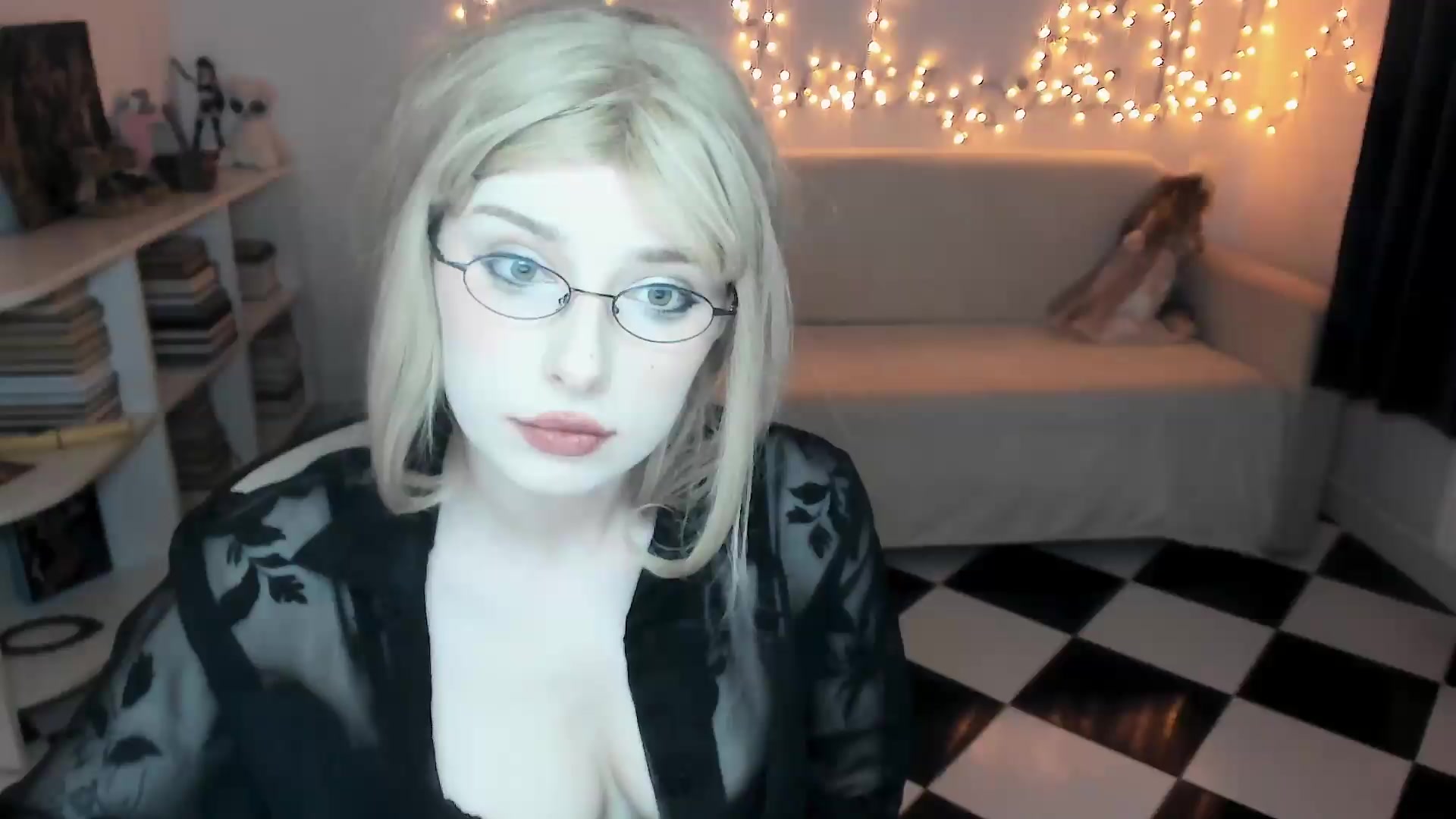 Gallery image thumbnail from bad_marg's myfreecams stream on, 06/05/2026, 18:11 image 9 of 20