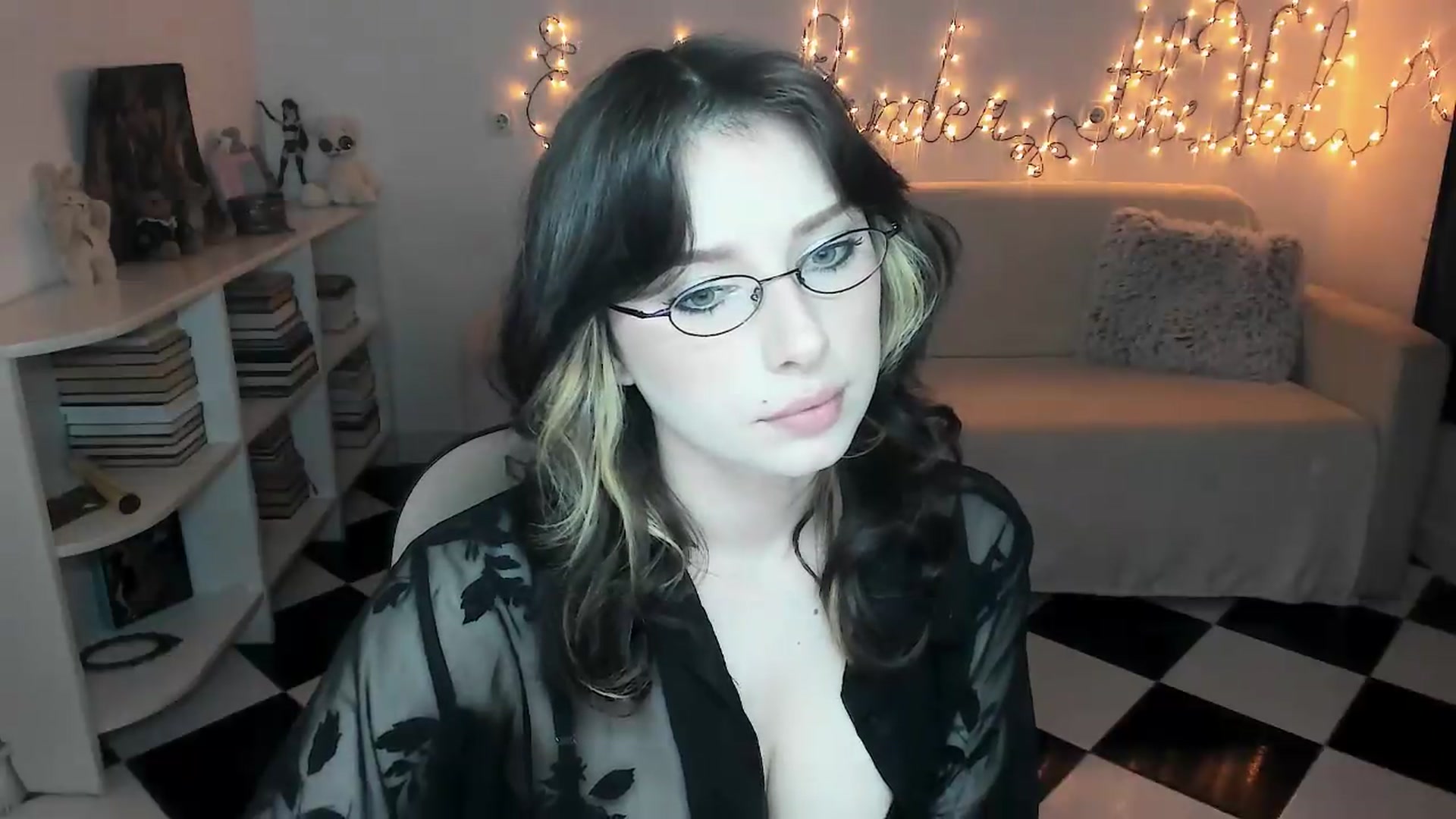 Gallery image thumbnail from bad_marg's myfreecams stream on, 06/08/2026, 13:20 image 14 of 20