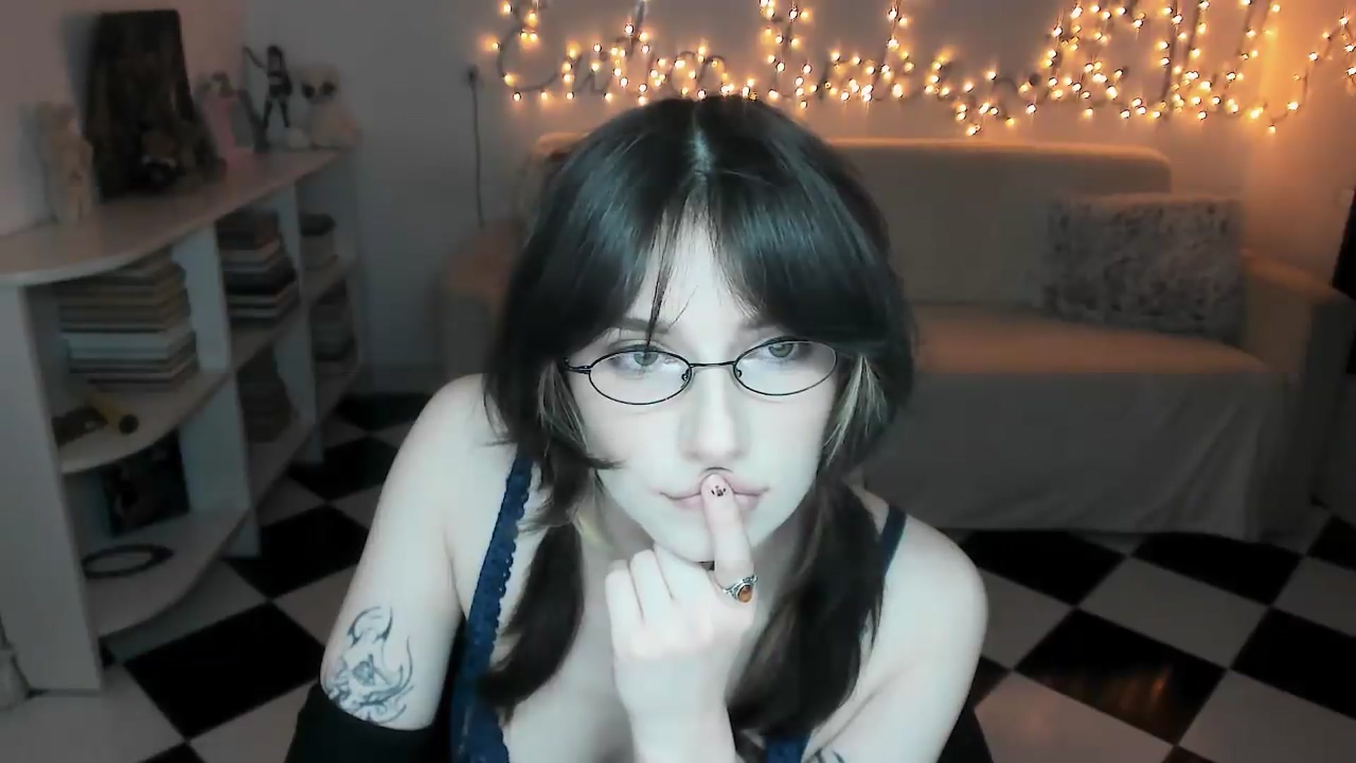Gallery image thumbnail from bad_marg's myfreecams stream on, 06/11/2026, 14:21 image 18 of 20
