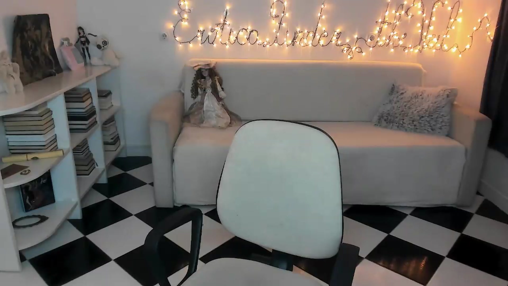 Gallery image thumbnail from bad_marg's myfreecams stream on, 06/20/2026, 15:51 image 12 of 20