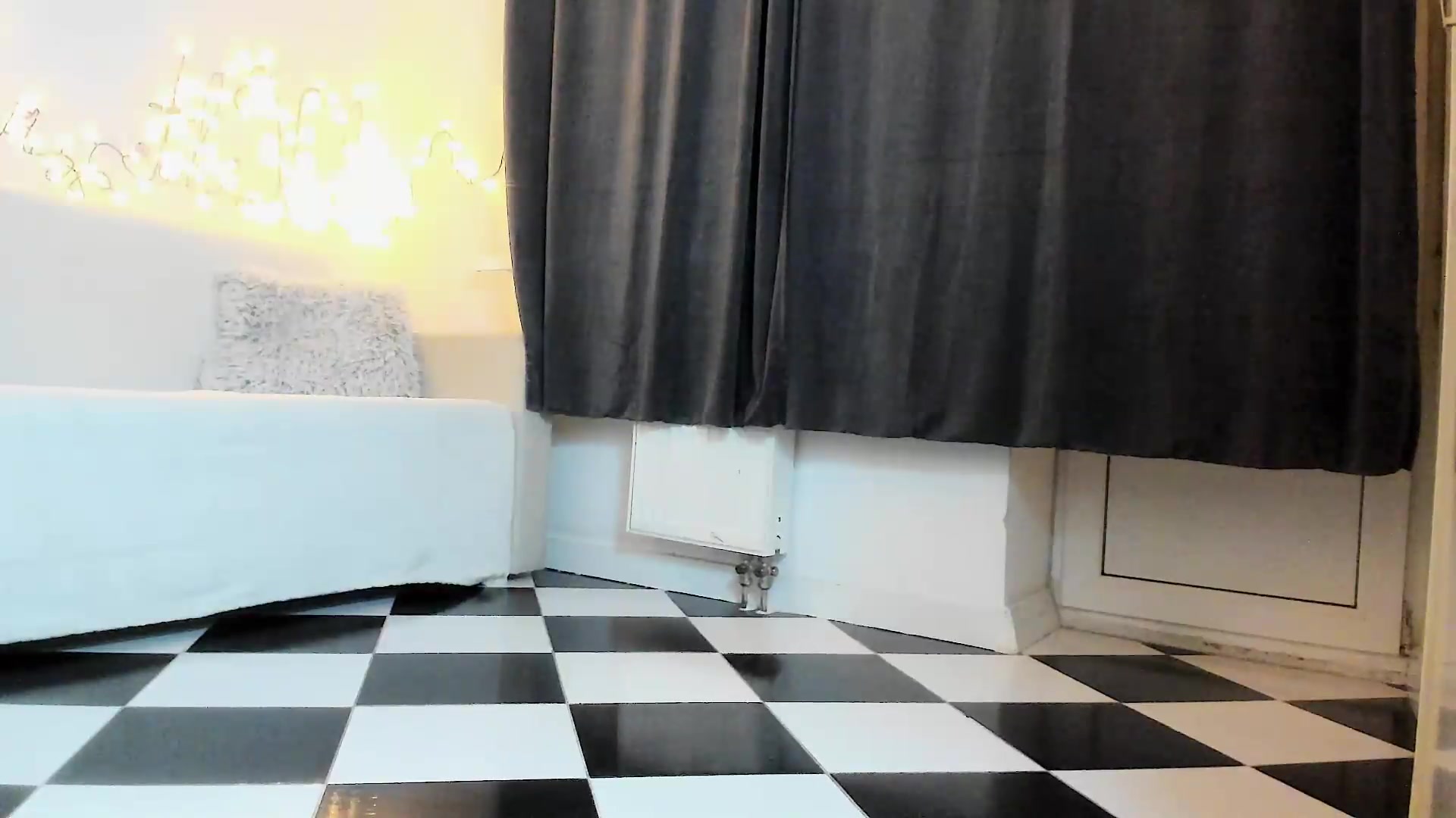 Gallery image thumbnail from bad_marg's myfreecams stream on, 06/26/2026, 16:28 image 7 of 20