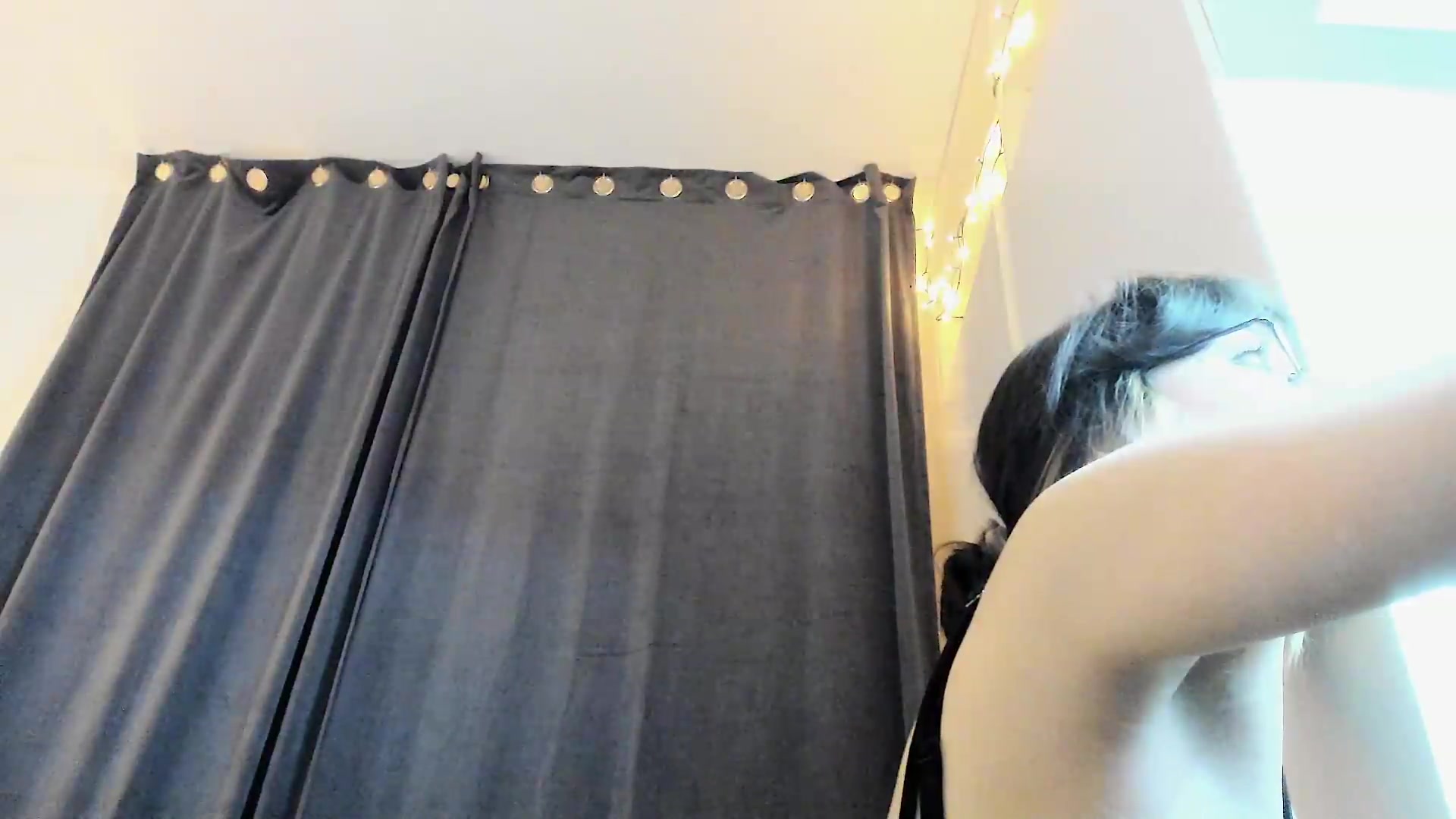 Gallery image thumbnail from bad_marg's myfreecams stream on, 06/26/2026, 16:28 image 17 of 20