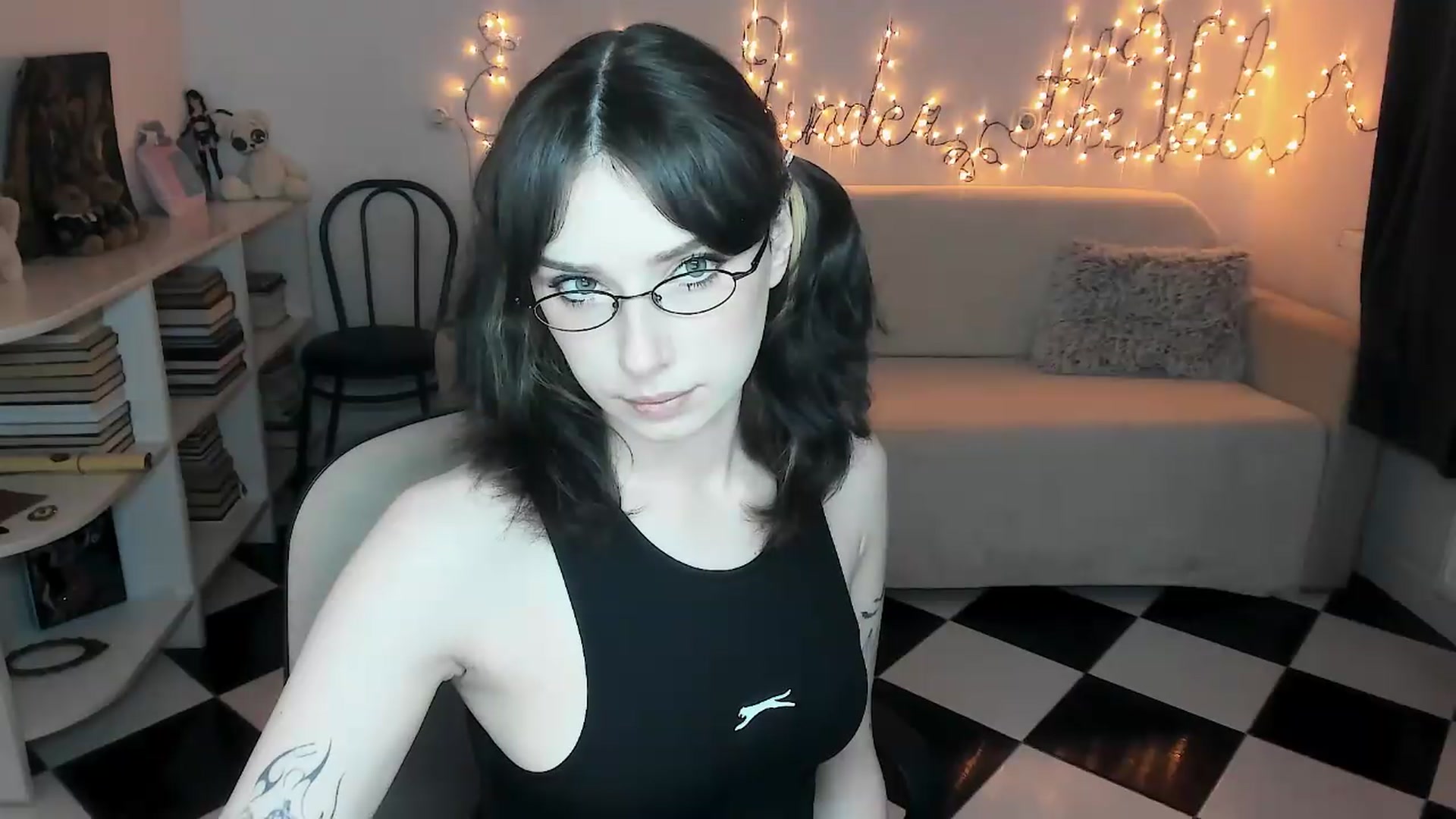 Gallery image thumbnail from bad_marg's myfreecams stream on, 06/27/2026, 19:49 image 3 of 20