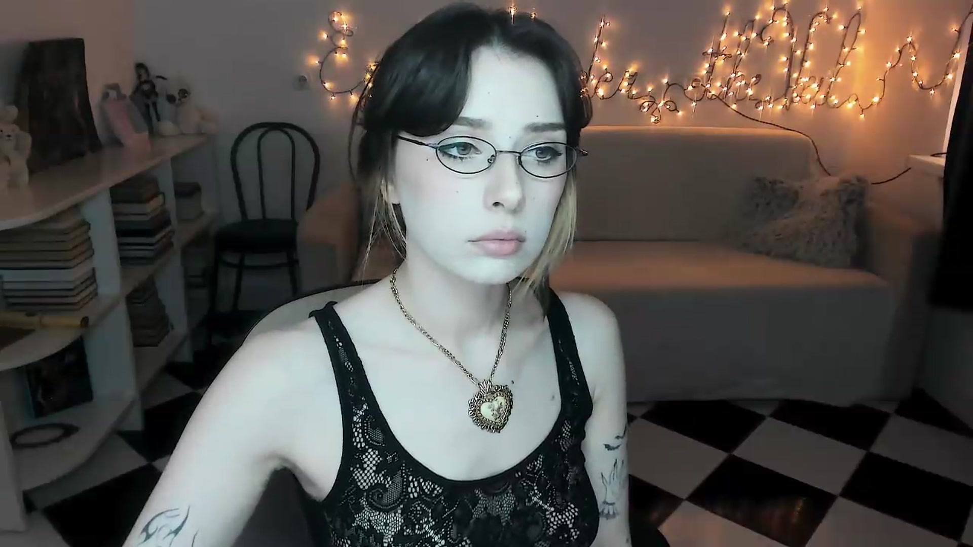Gallery image thumbnail from bad_marg's myfreecams stream on, 07/04/2026, 17:39 image 6 of 20
