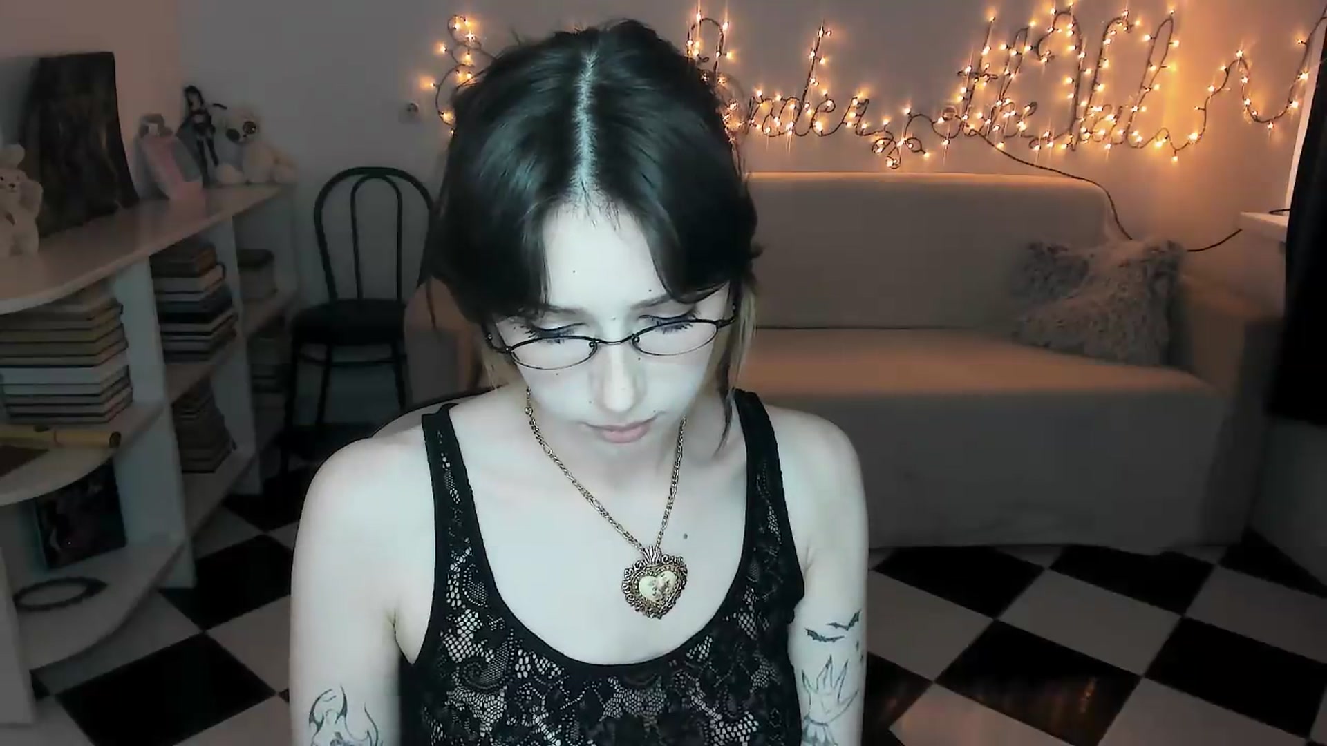 Gallery image thumbnail from bad_marg's myfreecams stream on, 07/04/2026, 17:39 image 12 of 20
