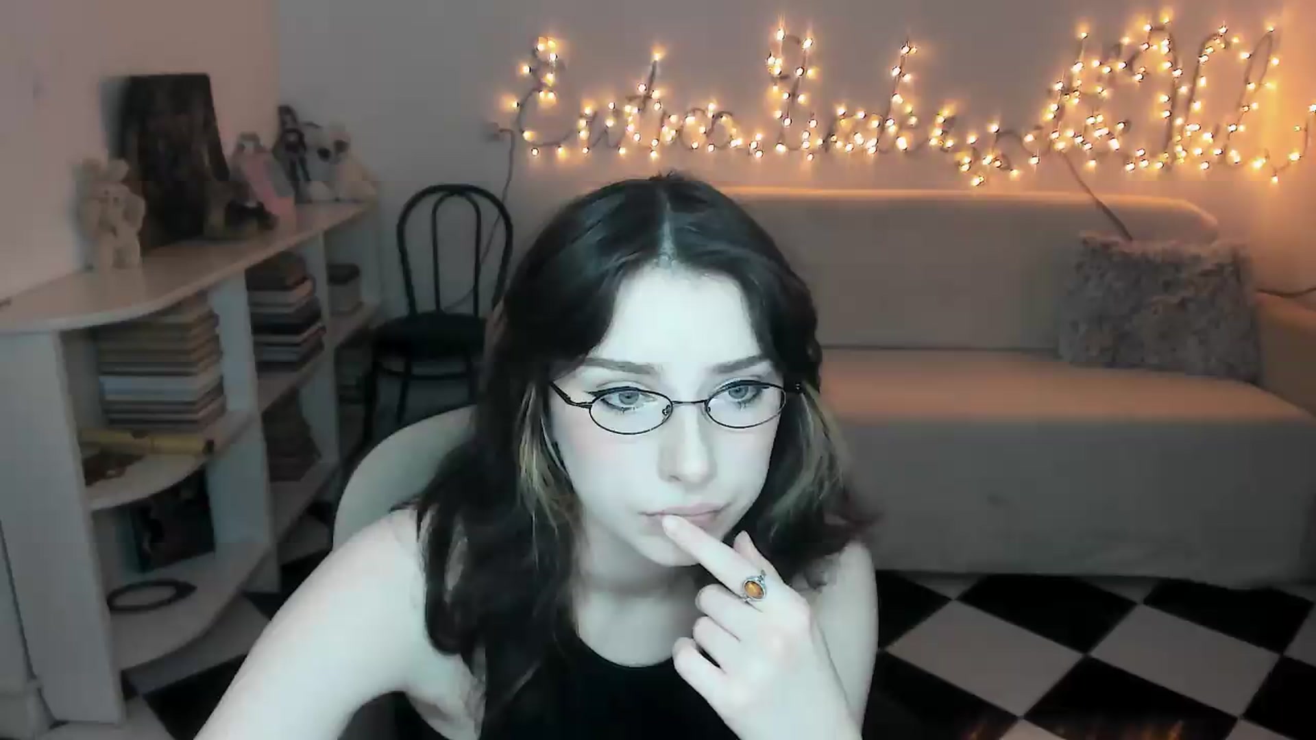 Gallery image thumbnail from bad_marg's myfreecams stream on, 07/05/2026, 12:22 image 1 of 20