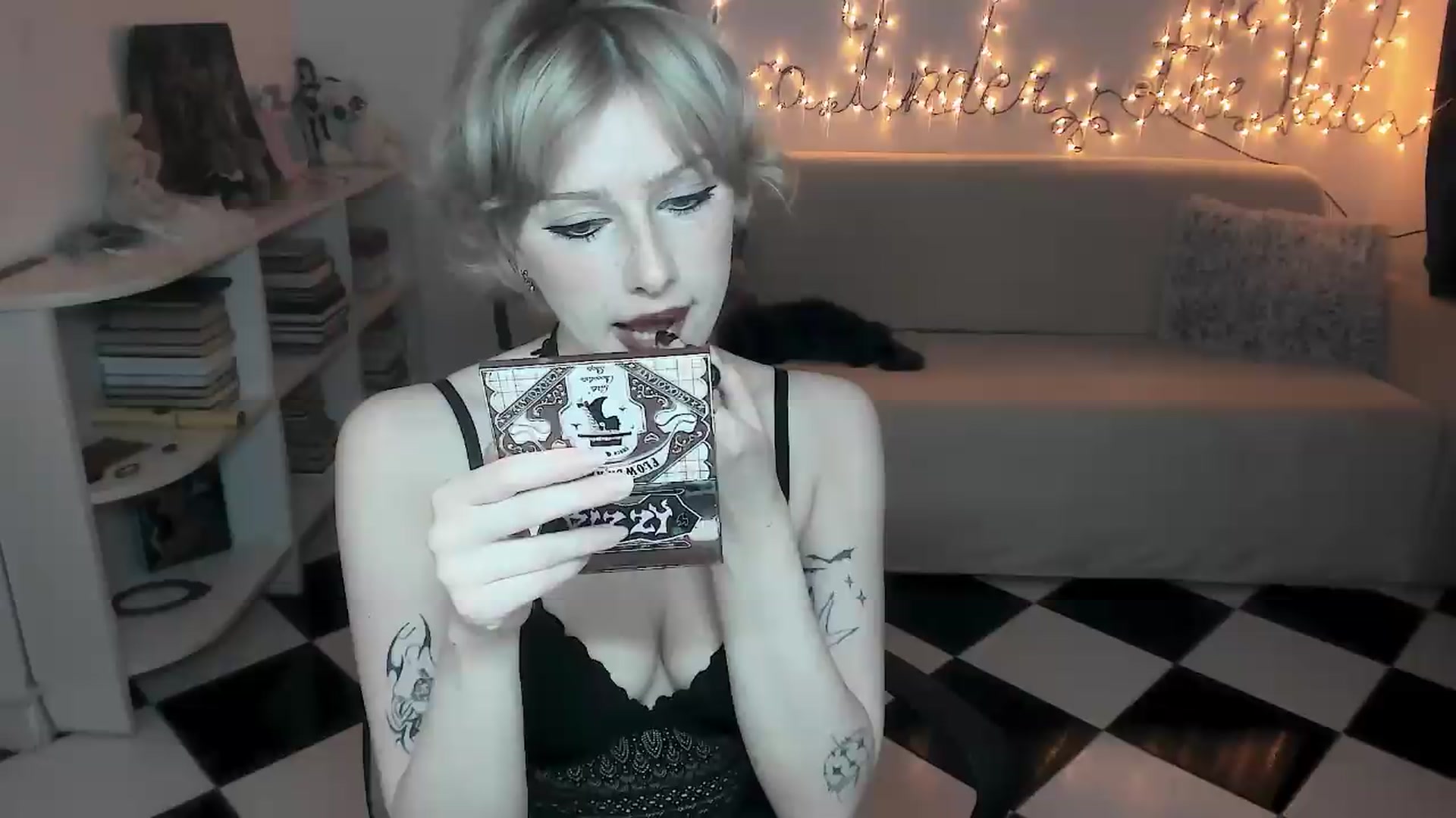Gallery image thumbnail from bad_marg's myfreecams stream on, 08/07/2026, 16:30 image 2 of 20