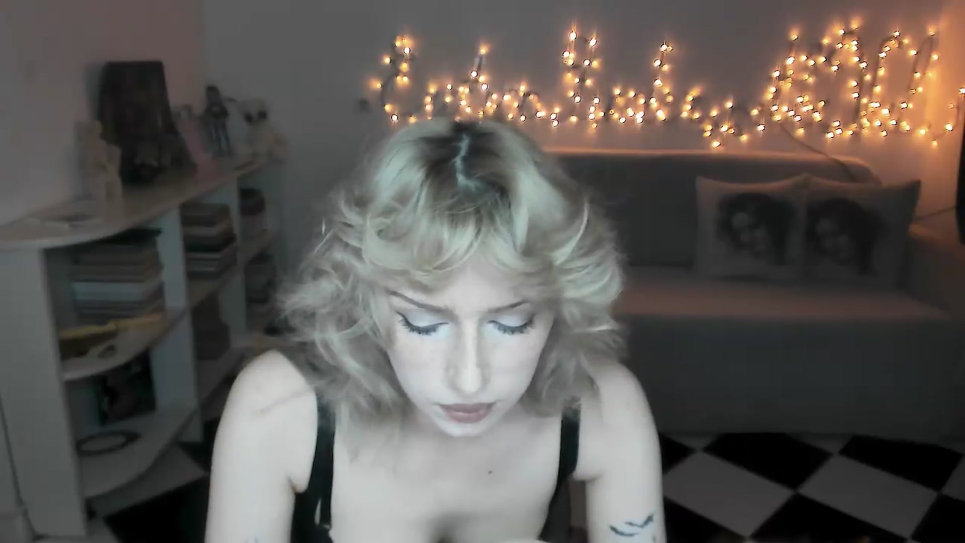 Gallery image thumbnail from bad_marg's myfreecams stream on, 08/21/2026, 16:40 image 11 of 20