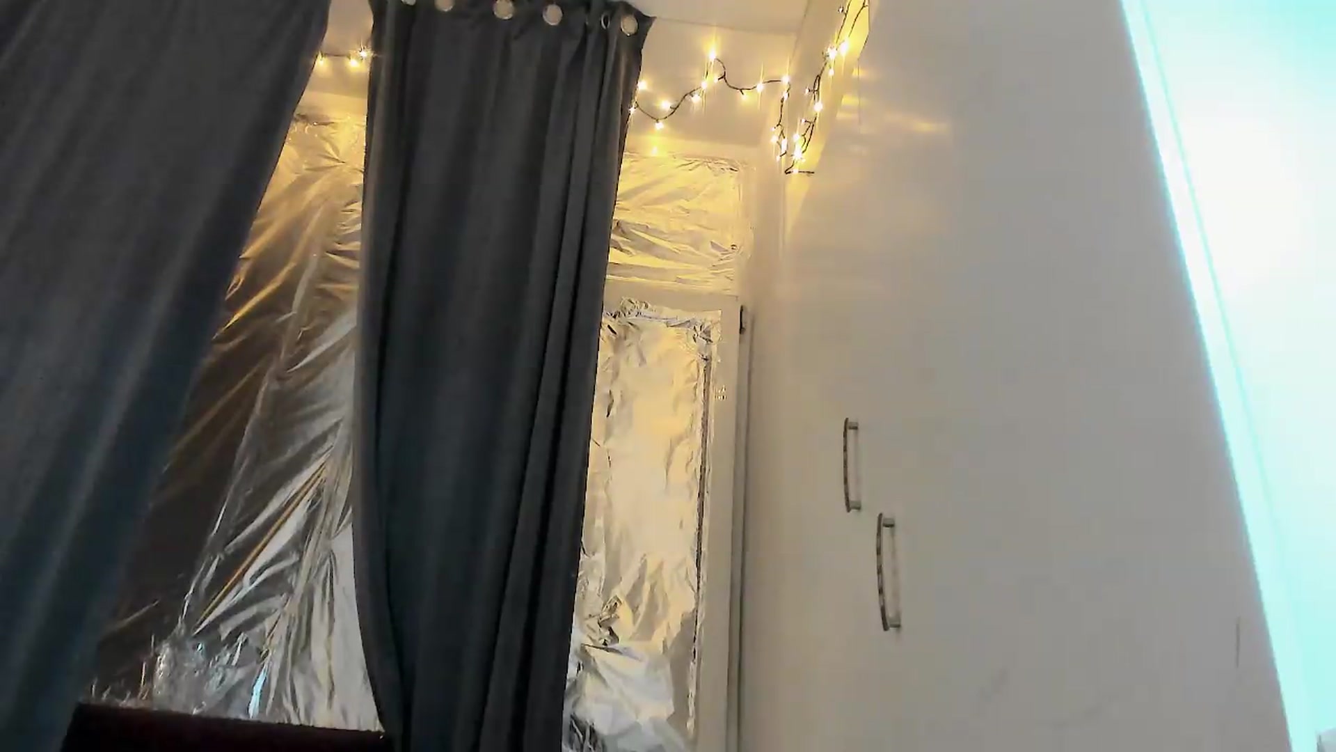 Gallery image thumbnail from bad_marg's myfreecams stream on, 08/21/2026, 18:09 image 11 of 20
