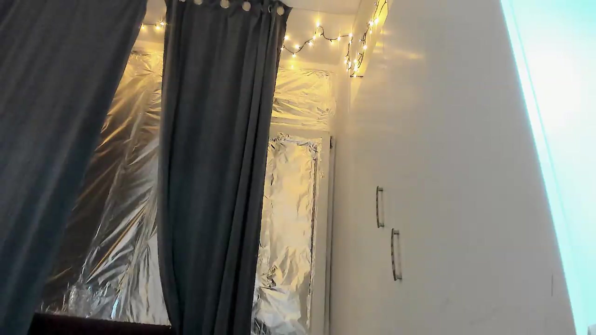 Gallery image thumbnail from bad_marg's myfreecams stream on, 08/21/2026, 18:09 image 10 of 20