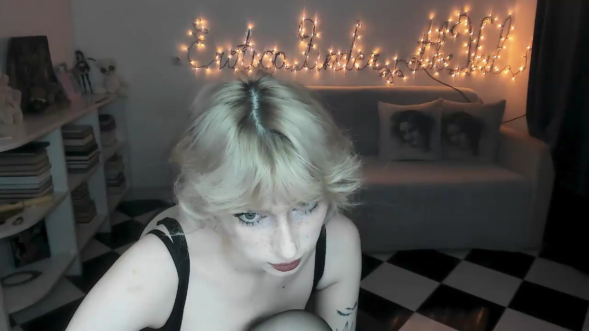 Gallery image thumbnail from bad_marg's myfreecams stream on, 08/21/2026, 18:09 image 14 of 20