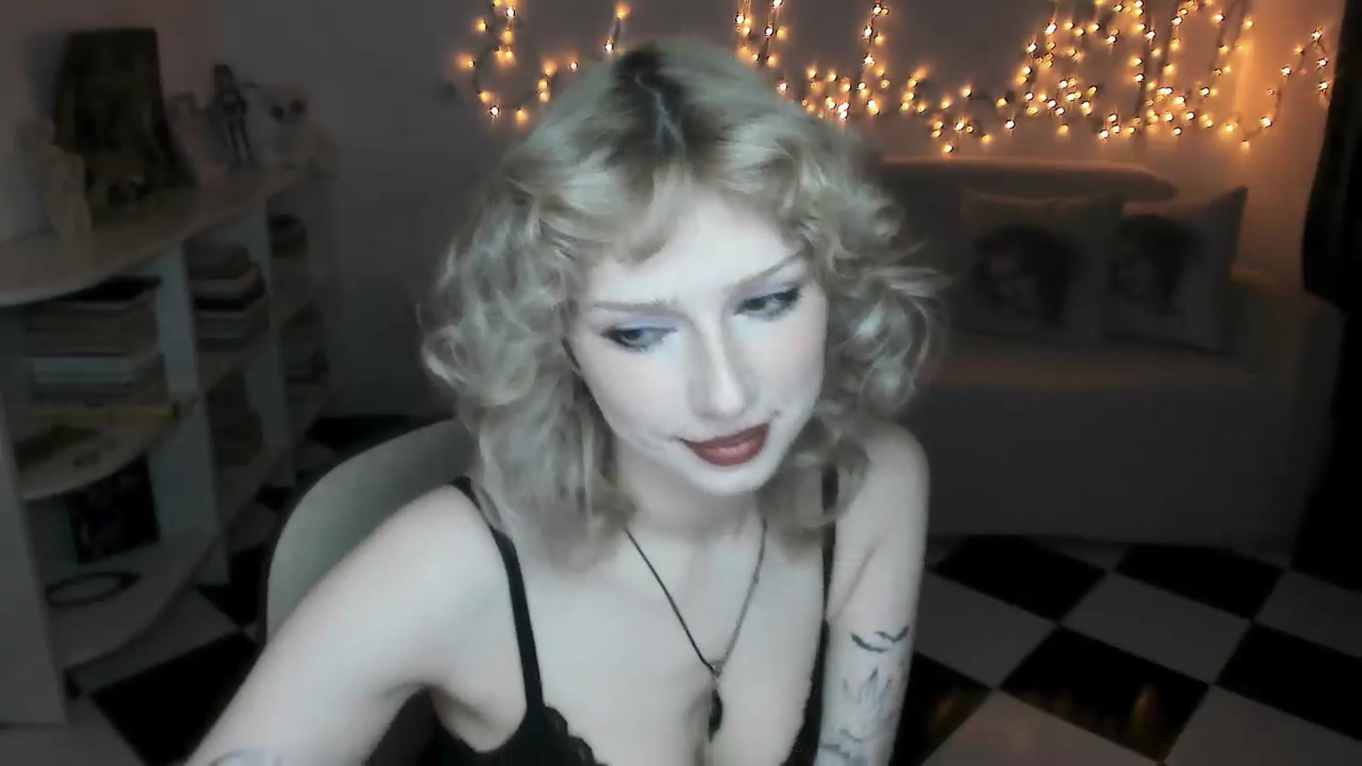 Gallery image thumbnail from bad_marg's myfreecams stream on, 08/31/2026, 14:41 image 11 of 20
