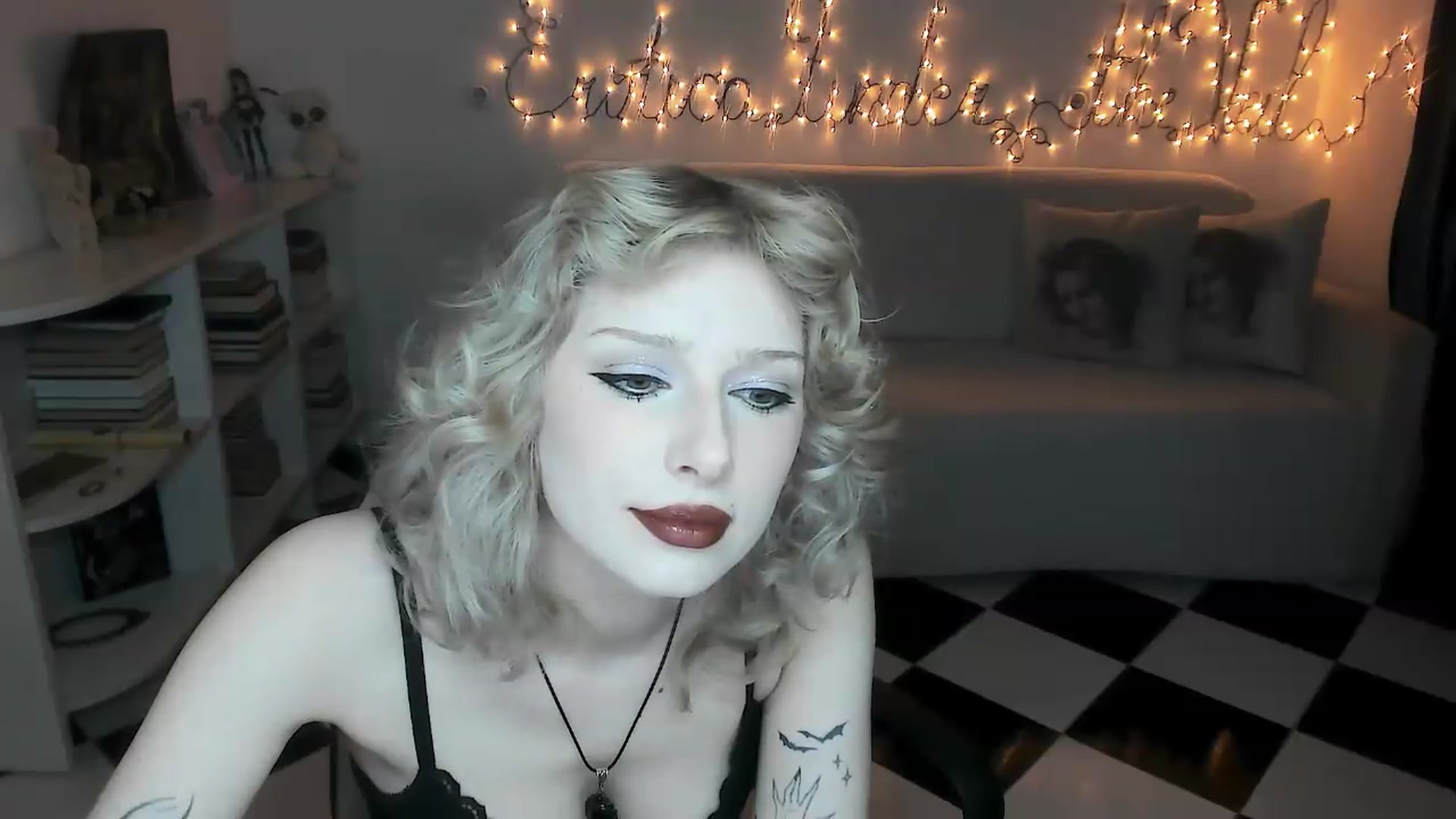 Gallery image thumbnail from bad_marg's myfreecams stream on, 08/31/2026, 14:41 image 14 of 20