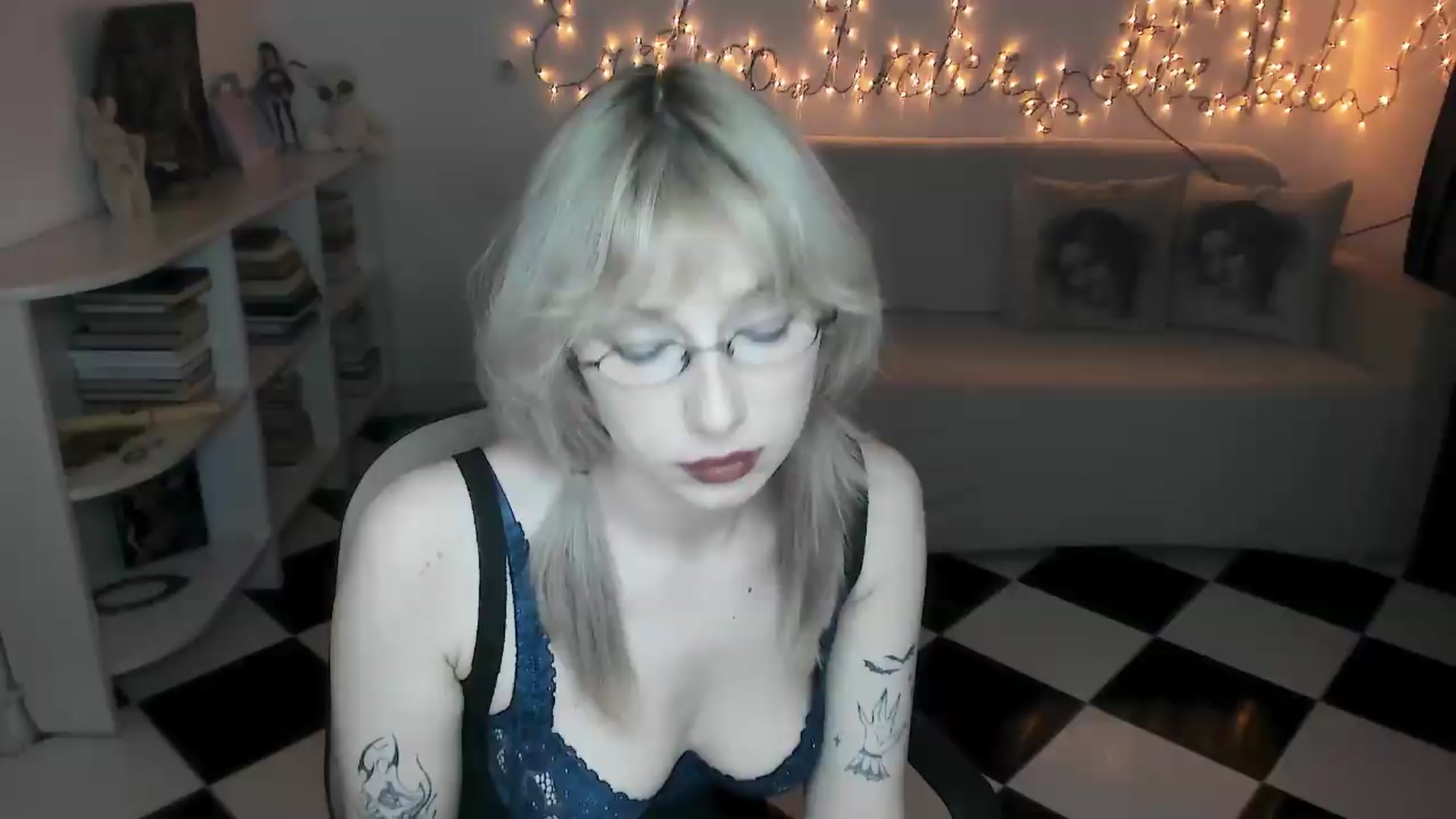 Gallery image thumbnail from bad_marg's myfreecams stream on, 09/05/2026, 16:22 image 8 of 20