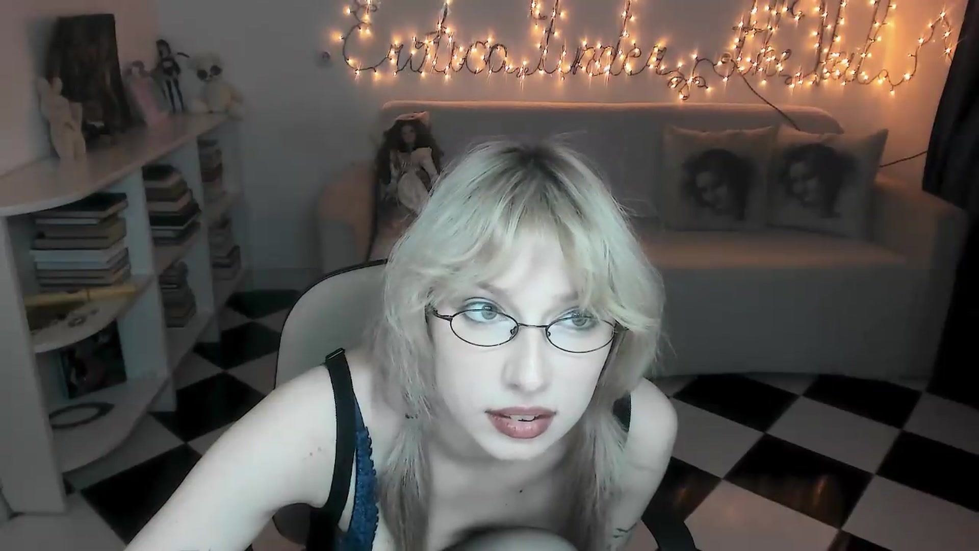 Gallery image thumbnail from bad_marg's myfreecams stream on, 09/05/2026, 17:56 image 2 of 20
