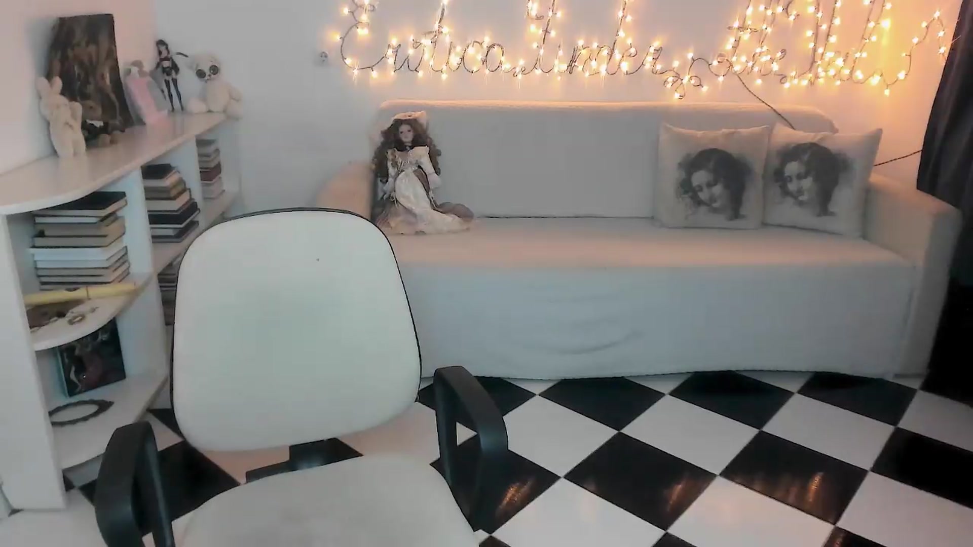 Gallery image thumbnail from bad_marg's myfreecams stream on, 09/05/2026, 17:56 image 4 of 20
