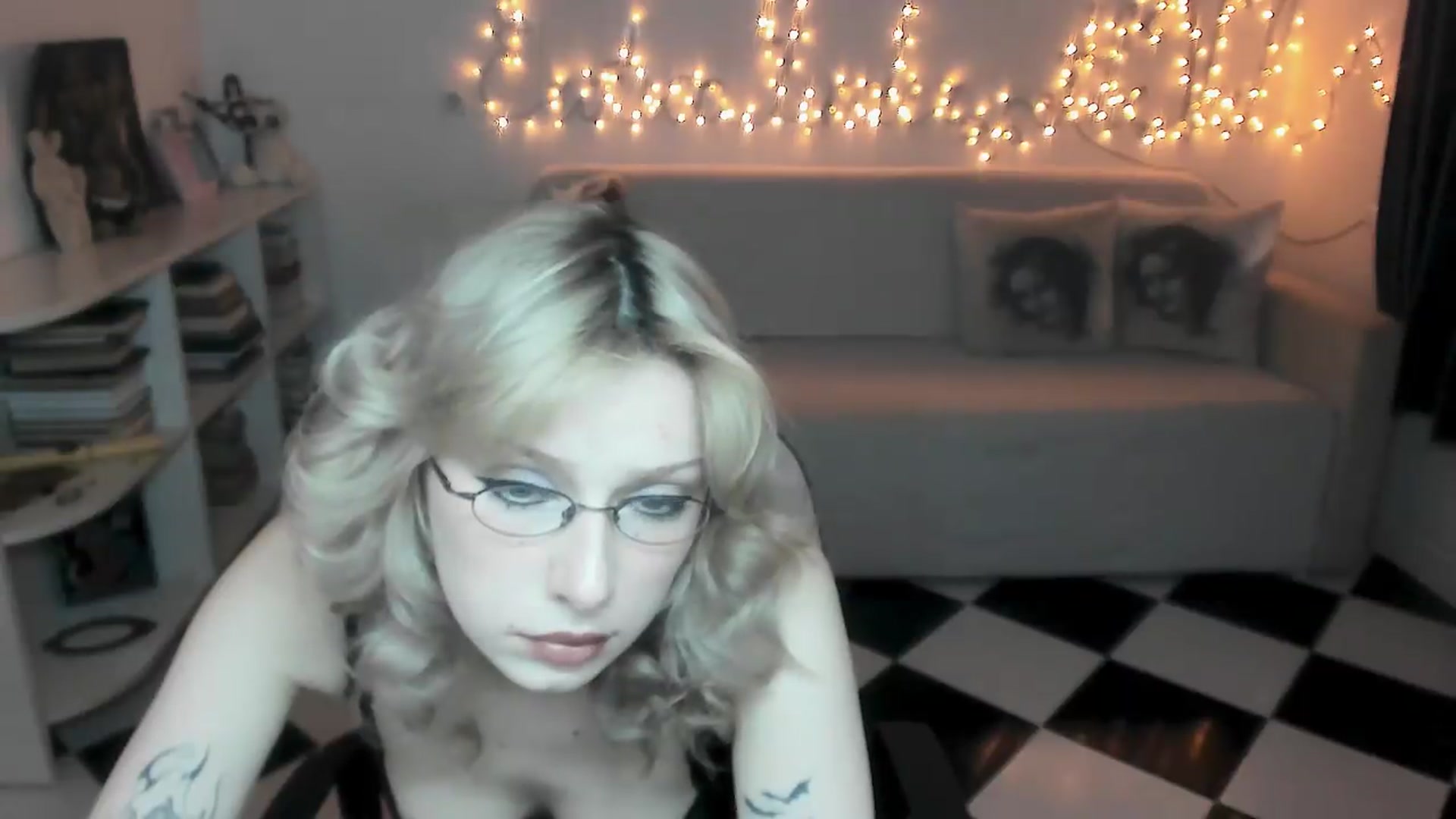 Gallery image thumbnail from bad_marg's myfreecams stream on, 09/11/2026, 16:13 image 5 of 20