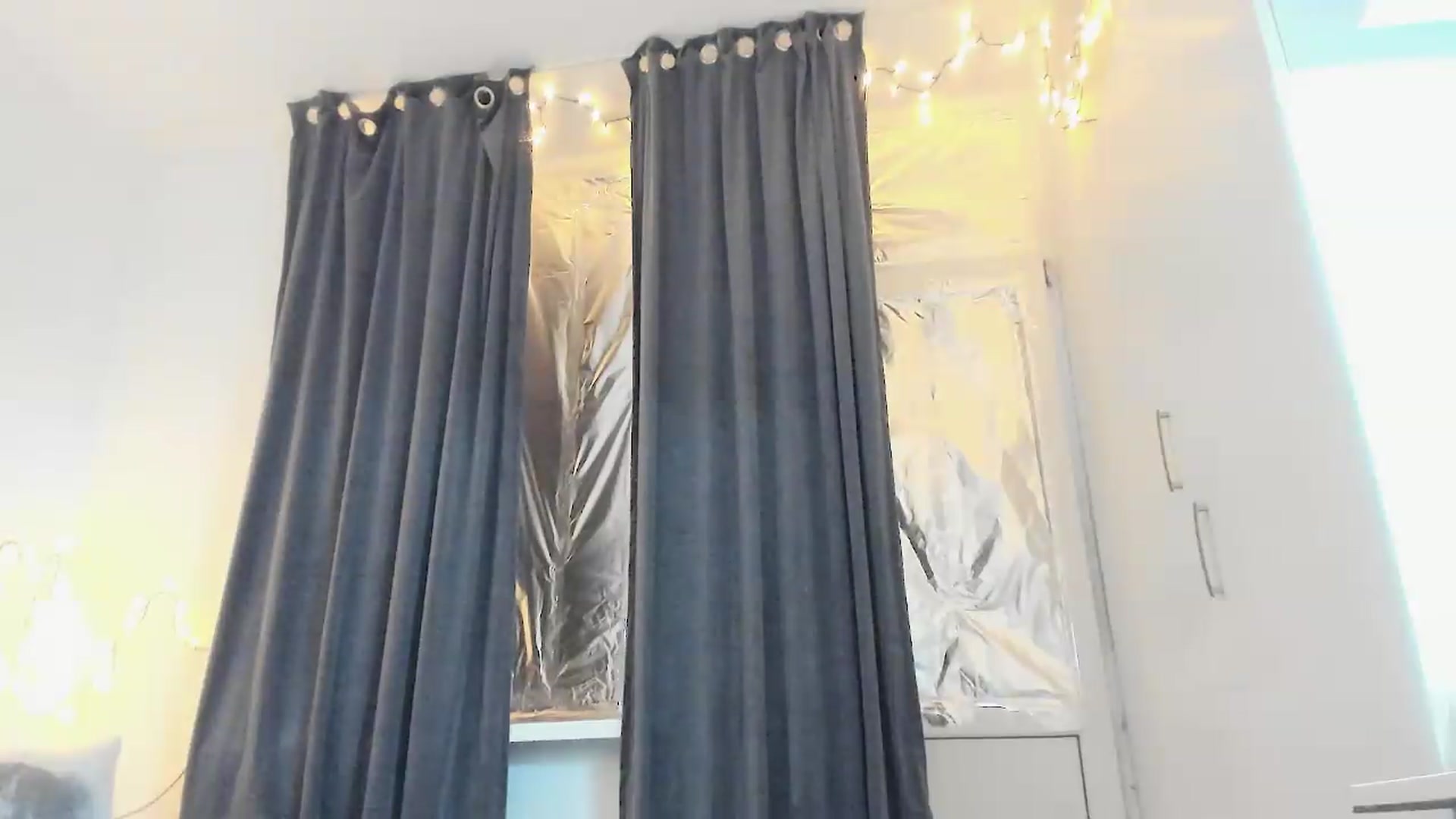 Gallery image thumbnail from bad_marg's myfreecams stream on, 09/12/2026, 13:27 image 16 of 20
