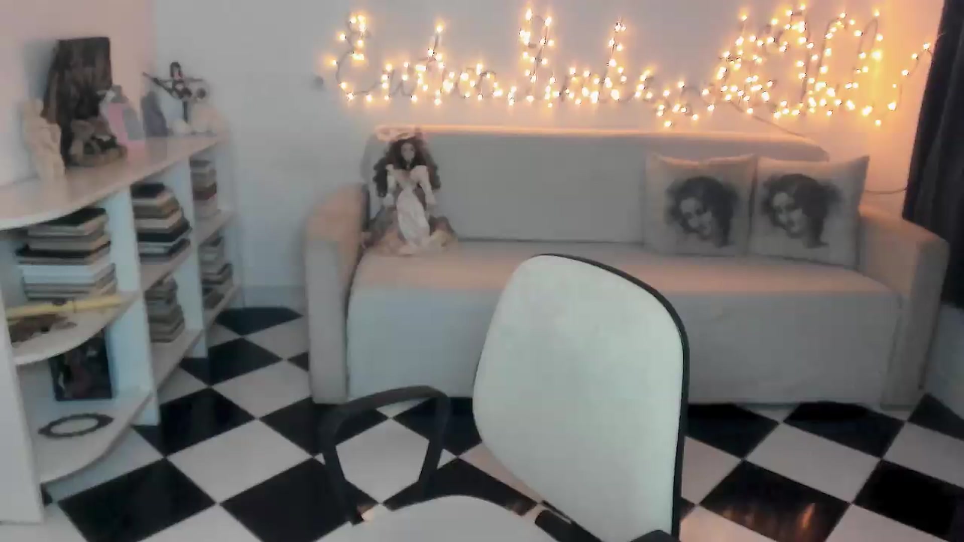 Gallery image thumbnail from bad_marg's myfreecams stream on, 09/14/2026, 16:39 image 8 of 20