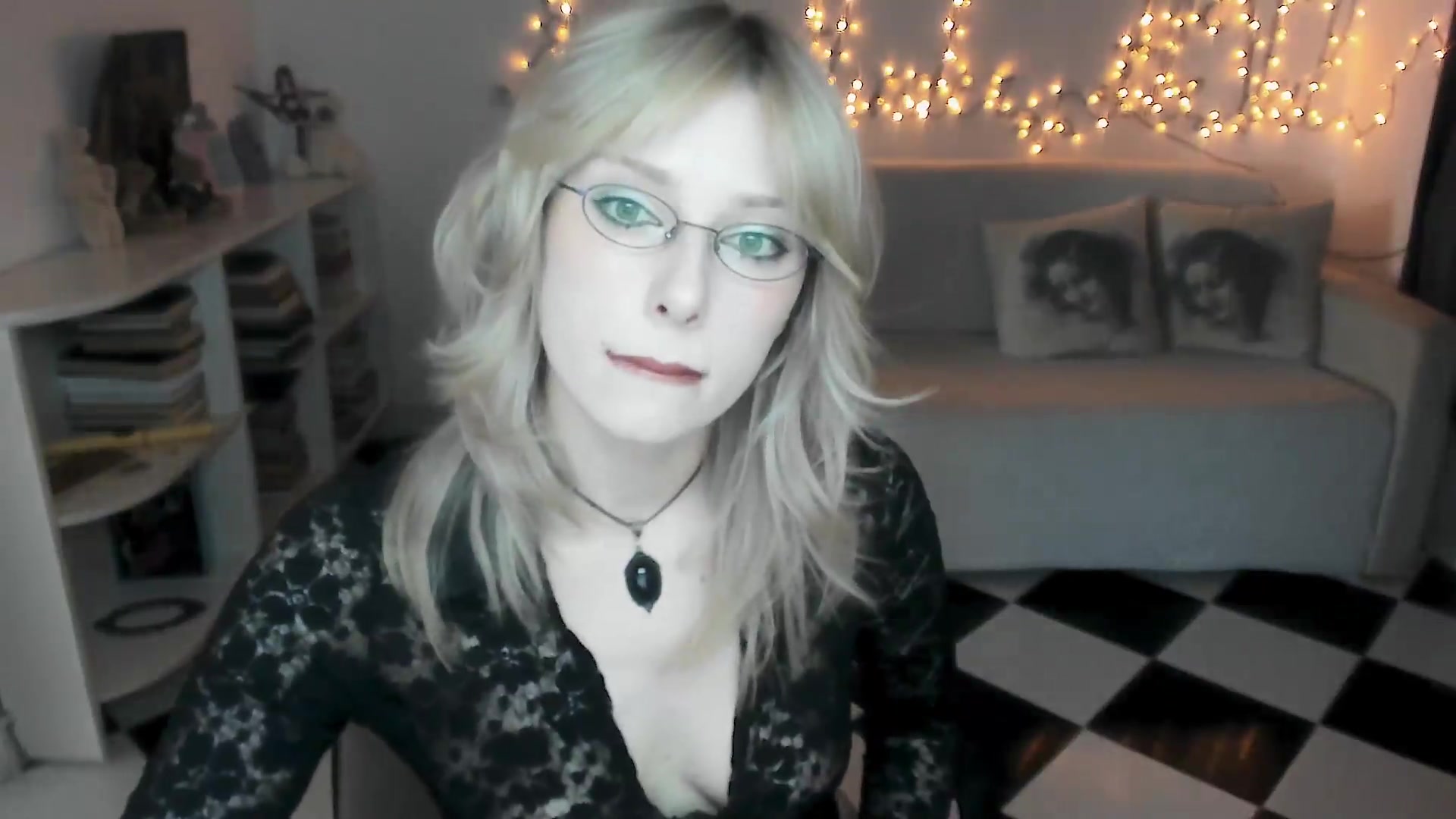 Gallery image thumbnail from bad_marg's myfreecams stream on, 09/16/2026, 14:16 image 16 of 20