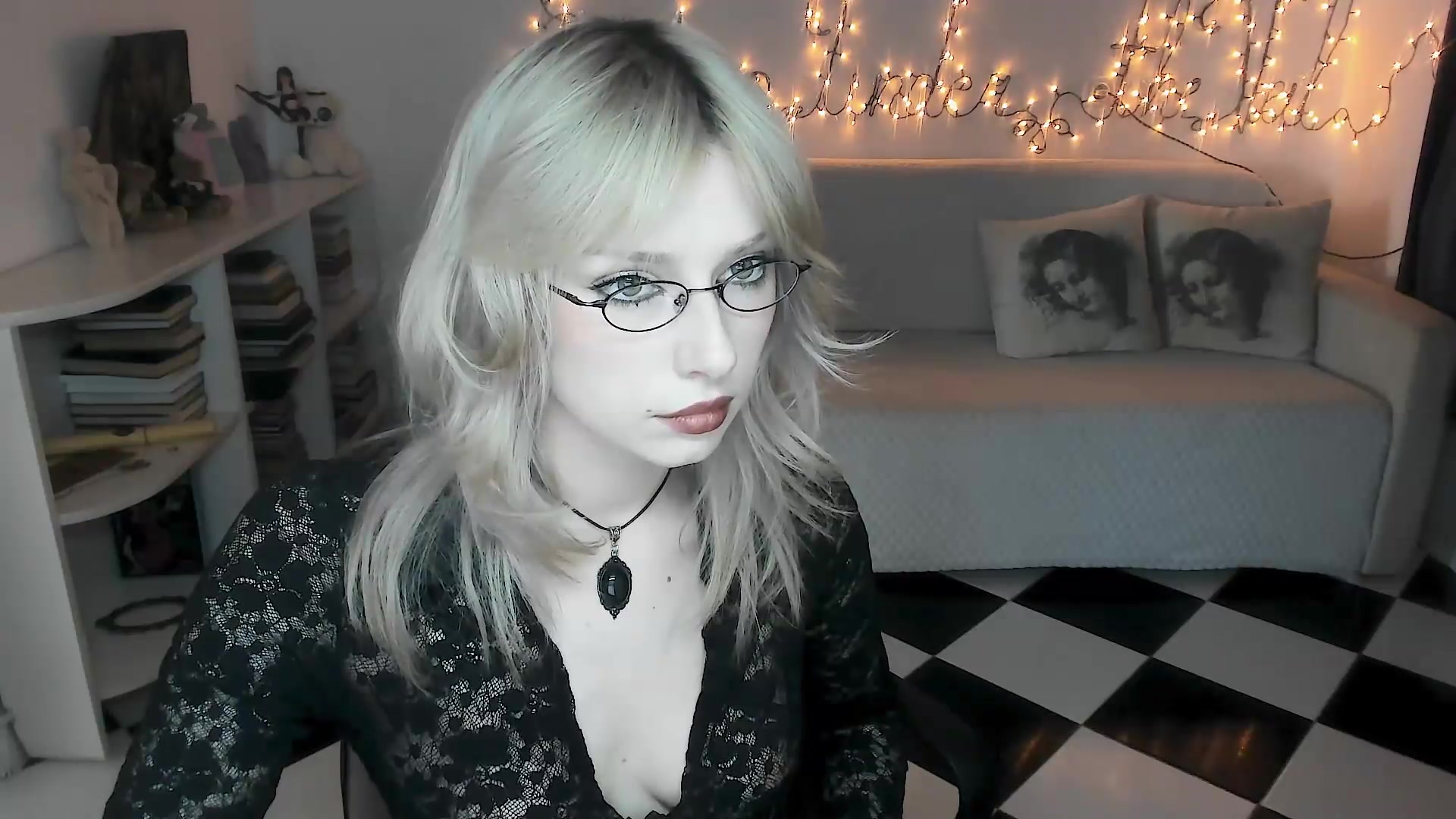 Gallery image thumbnail from bad_marg's myfreecams stream on, 09/16/2026, 14:16 image 15 of 20