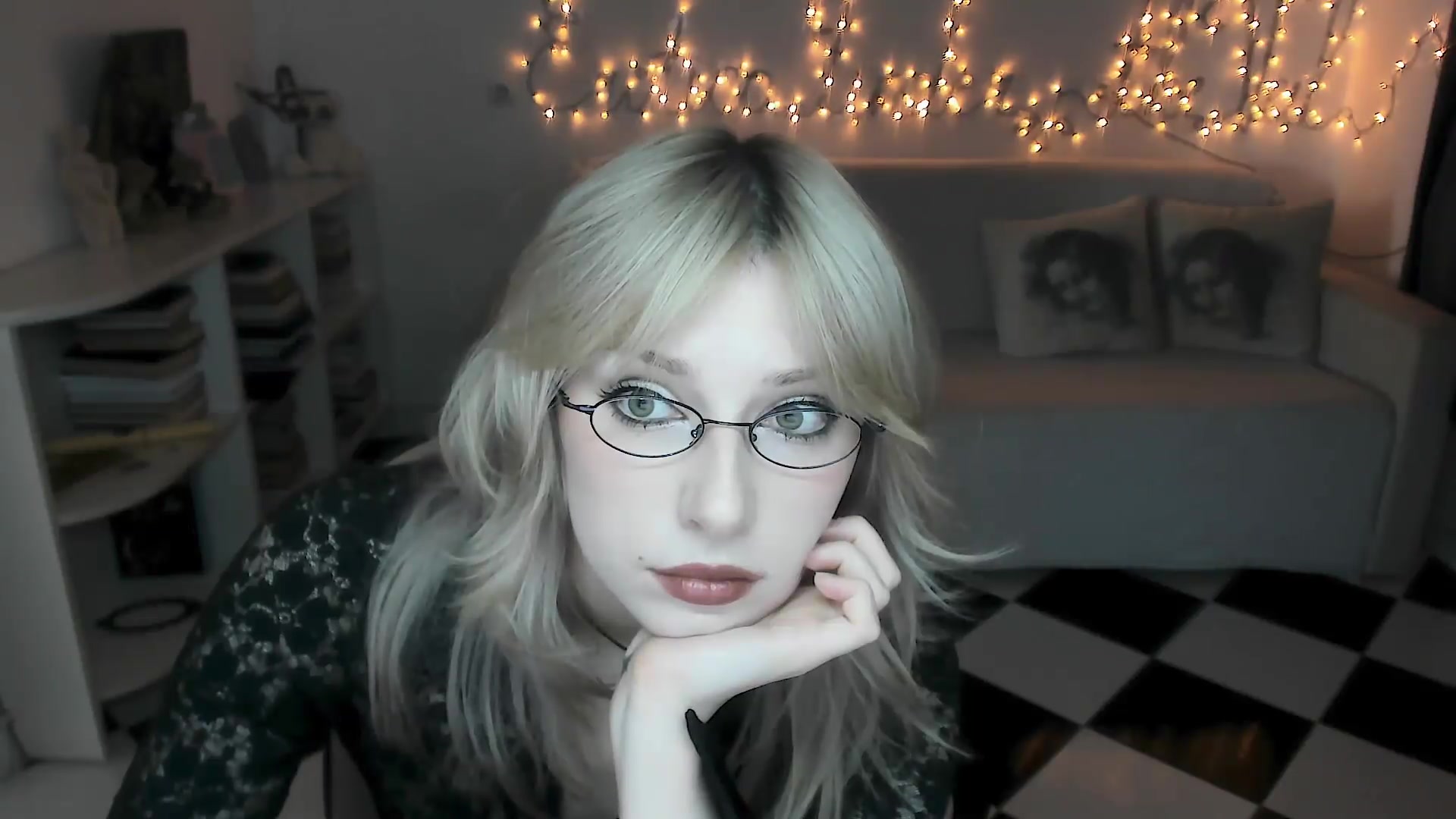 Gallery image thumbnail from bad_marg's myfreecams stream on, 09/16/2026, 14:16 image 19 of 20