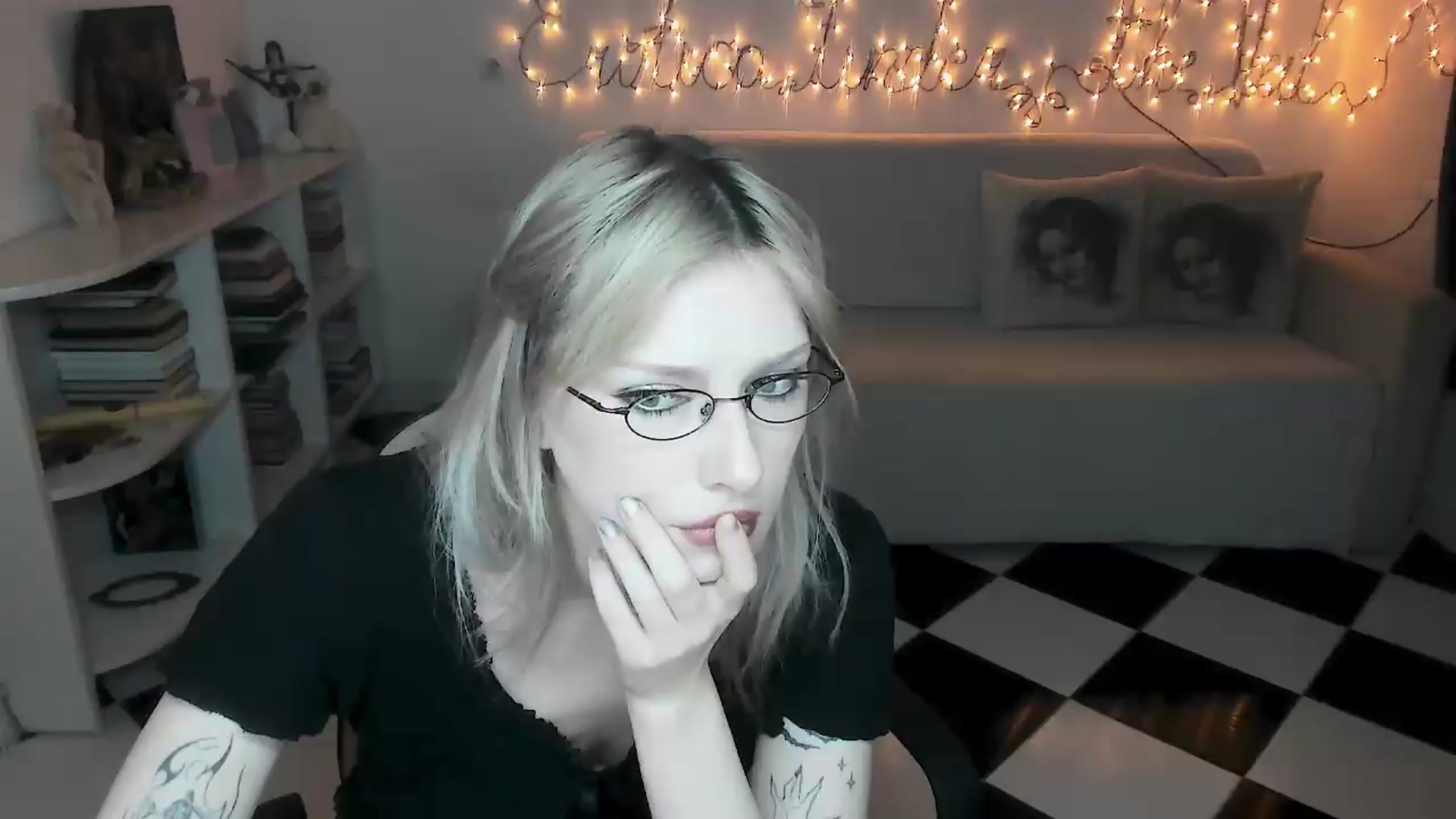 Gallery image thumbnail from bad_marg's myfreecams stream on, 09/18/2026, 14:04 image 7 of 20