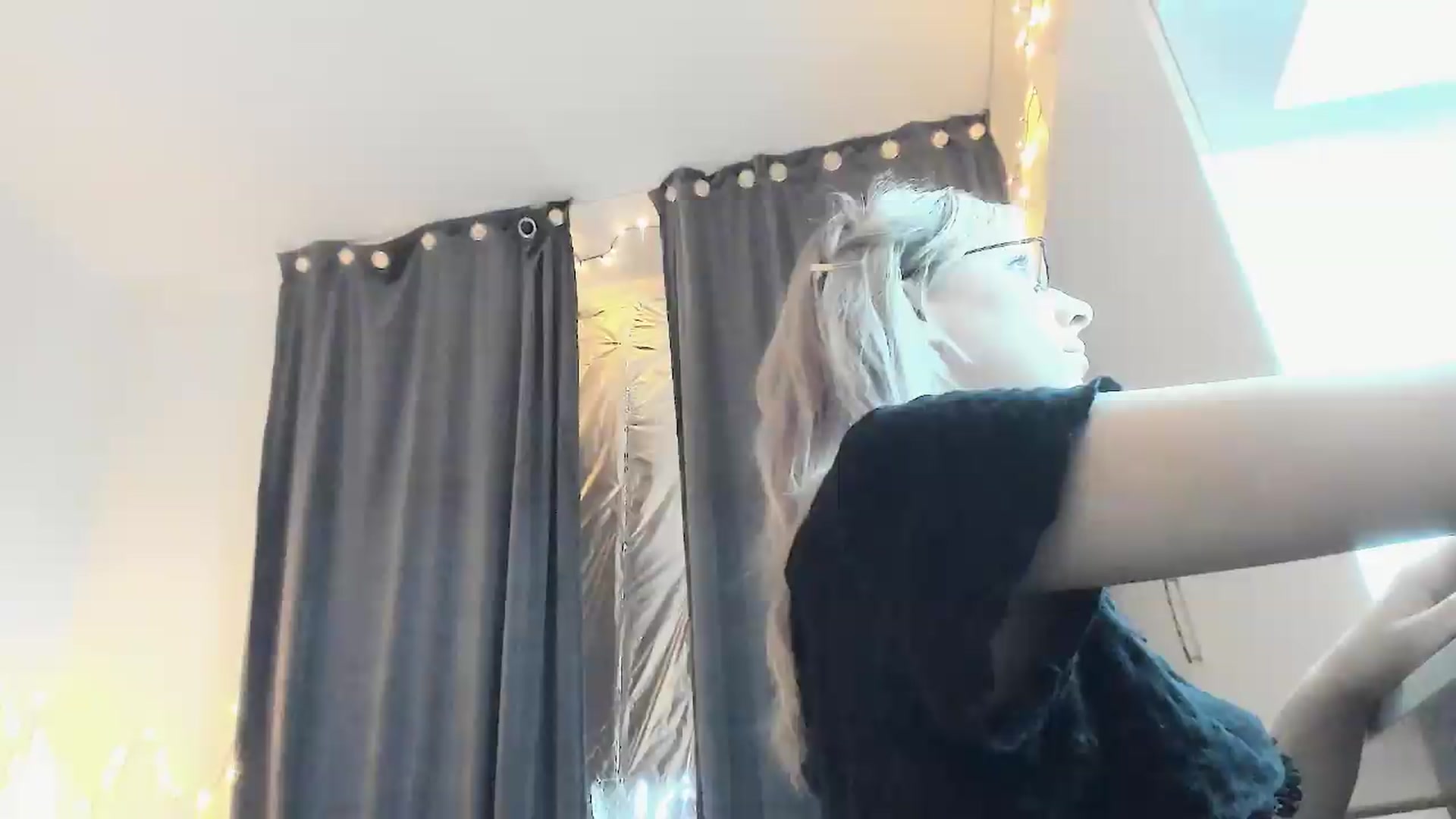 Gallery image thumbnail from bad_marg's myfreecams stream on, 09/18/2026, 14:04 image 13 of 20