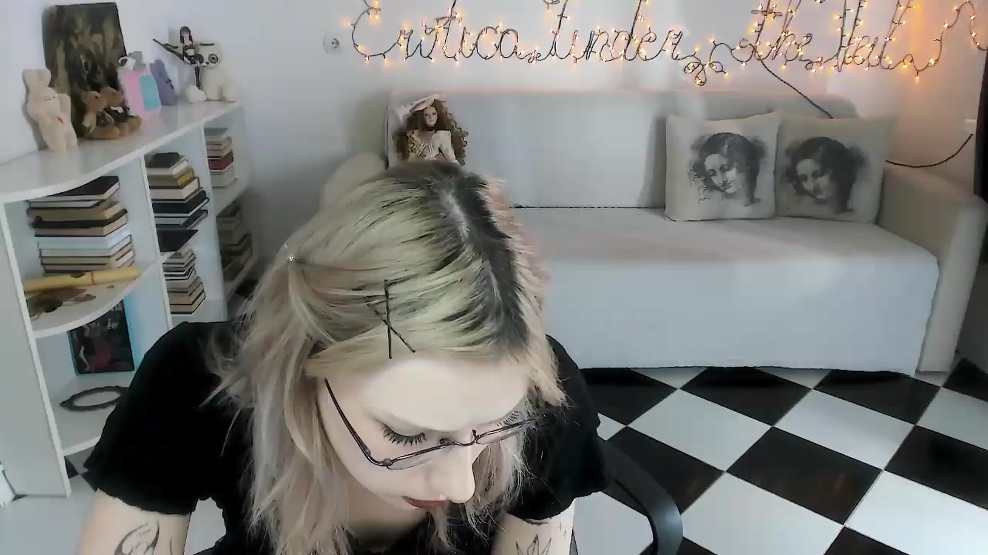 Gallery image thumbnail from bad_marg's myfreecams stream on, 09/18/2026, 14:04 image 2 of 20