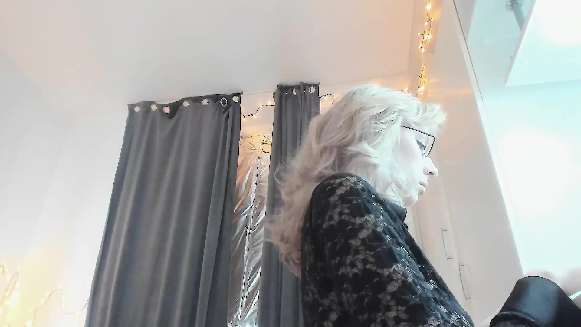 Gallery image thumbnail from bad_marg's myfreecams stream on, 09/19/2026, 11:53 image 16 of 20