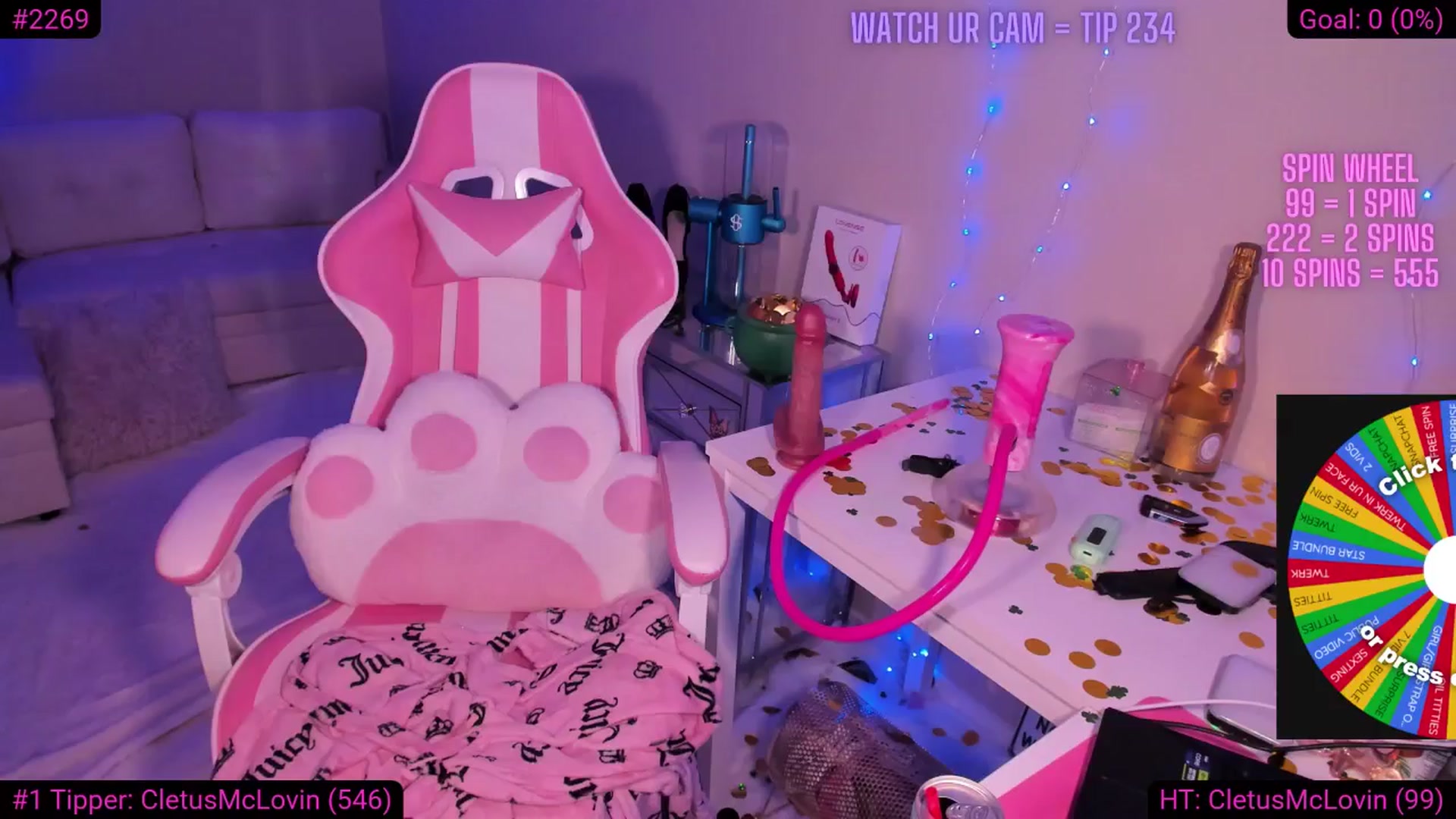Gallery image thumbnail from baddiebri's myfreecams stream on, 03/28/2025, 09:10 image 1 of 20