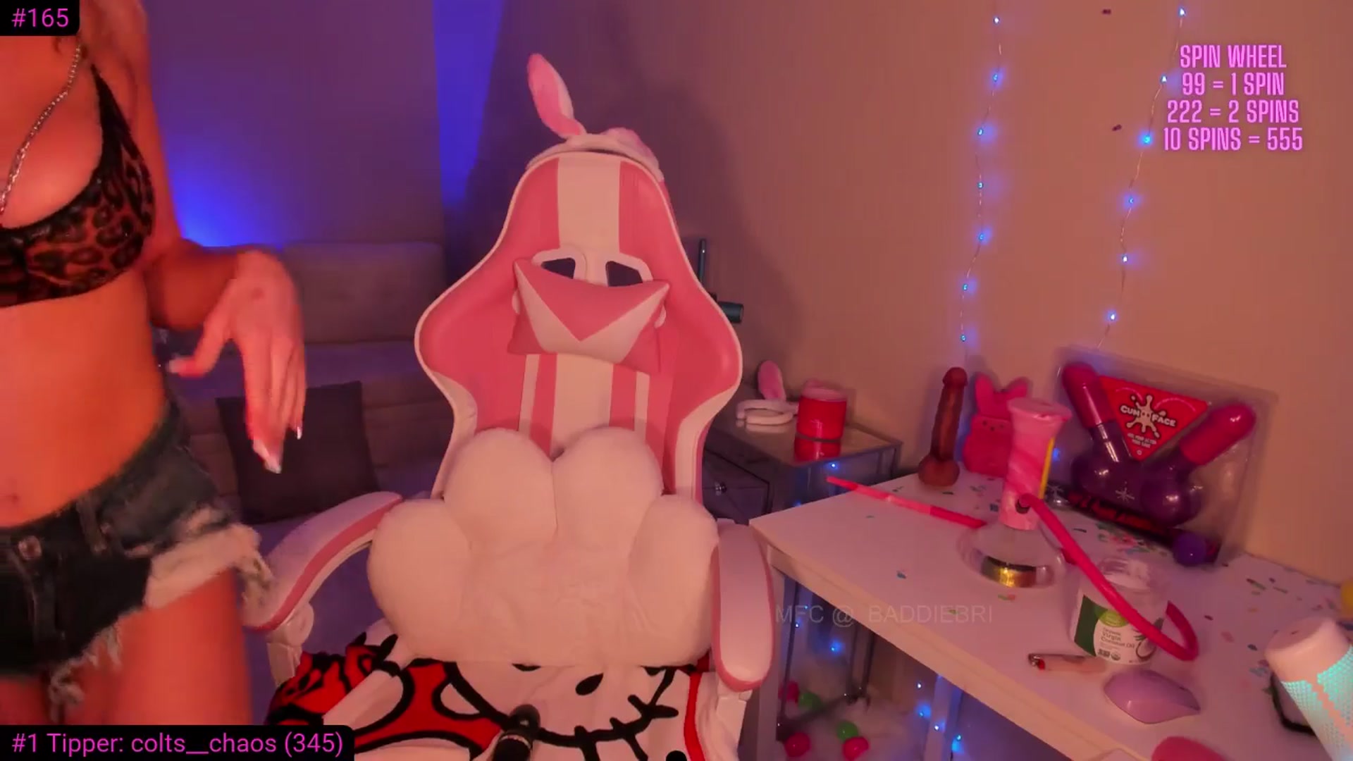 Gallery image thumbnail from baddiebri's myfreecams stream on, 04/14/2025, 05:44 image 7 of 20
