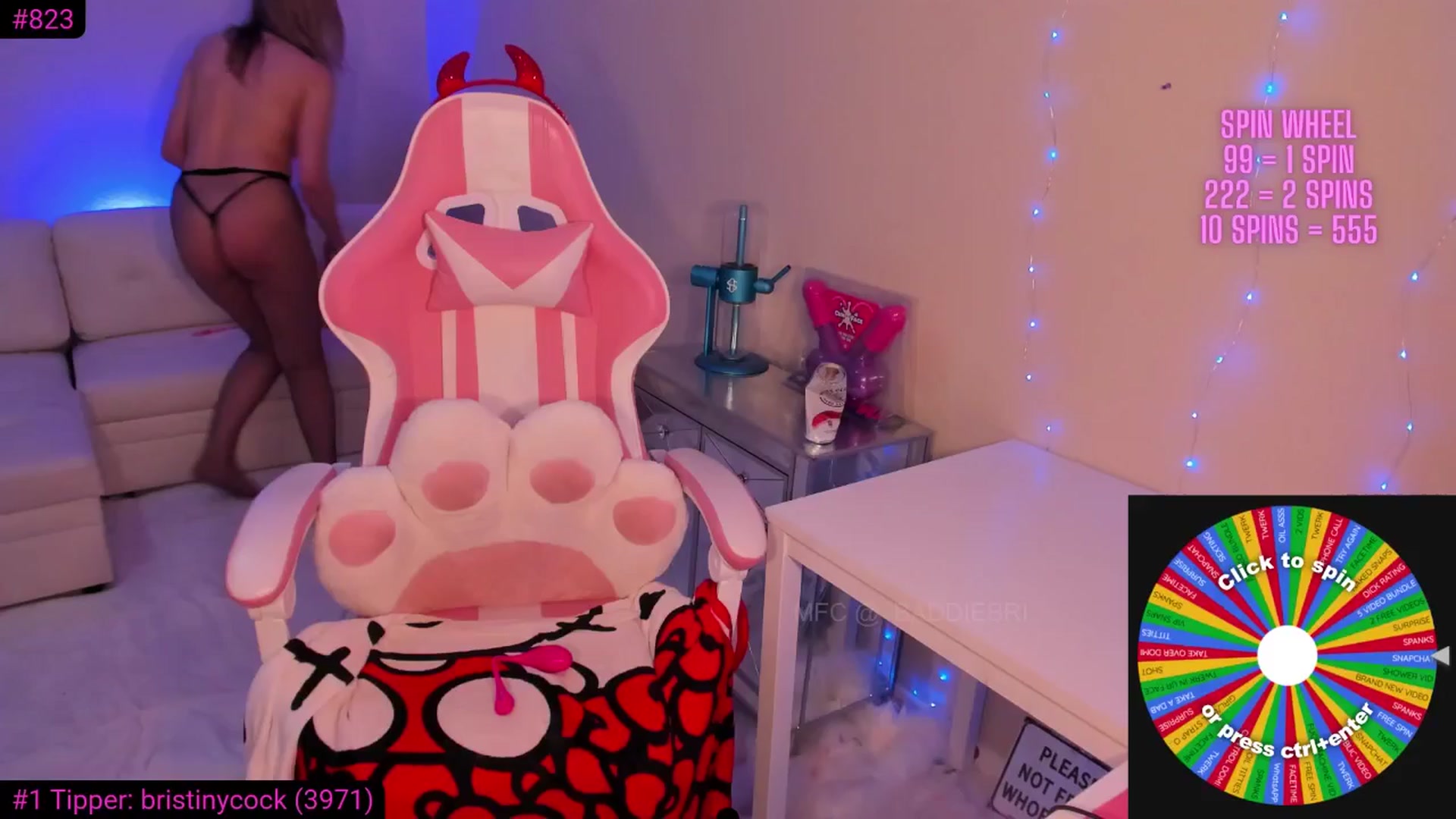 Gallery image thumbnail from baddiebri's myfreecams stream on, 05/10/2025, 11:53 image 16 of 20