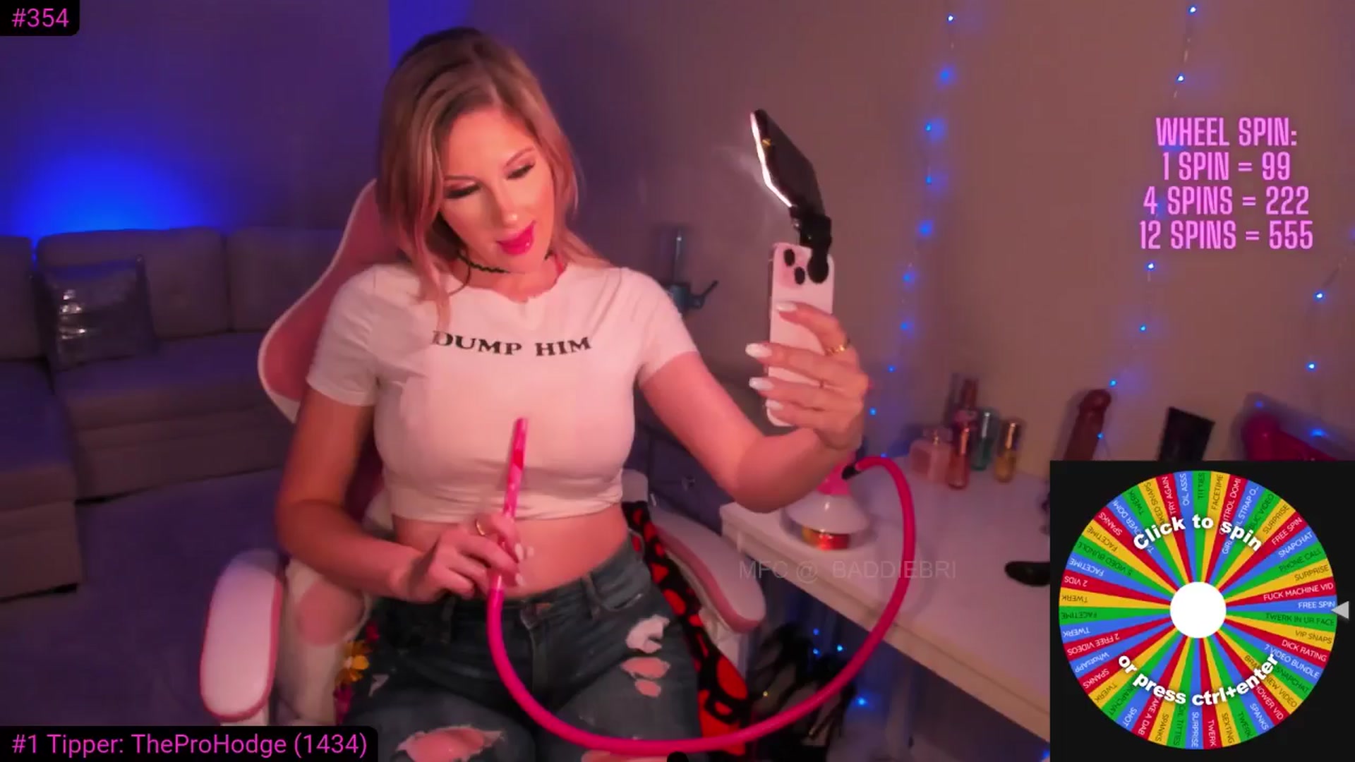 Gallery image thumbnail from baddiebri's myfreecams stream on, 05/19/2025, 09:42 image 8 of 20