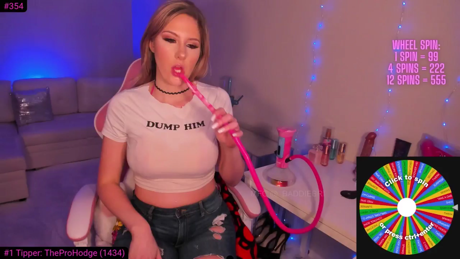 Gallery image thumbnail from baddiebri's myfreecams stream on, 05/19/2025, 09:42 image 9 of 20