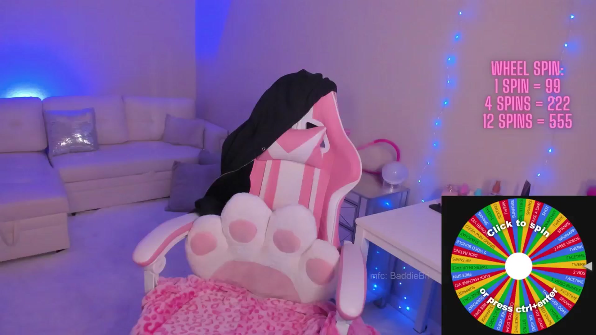Gallery image thumbnail from baddiebri's myfreecams stream on, 06/17/2025, 08:13 image 16 of 20