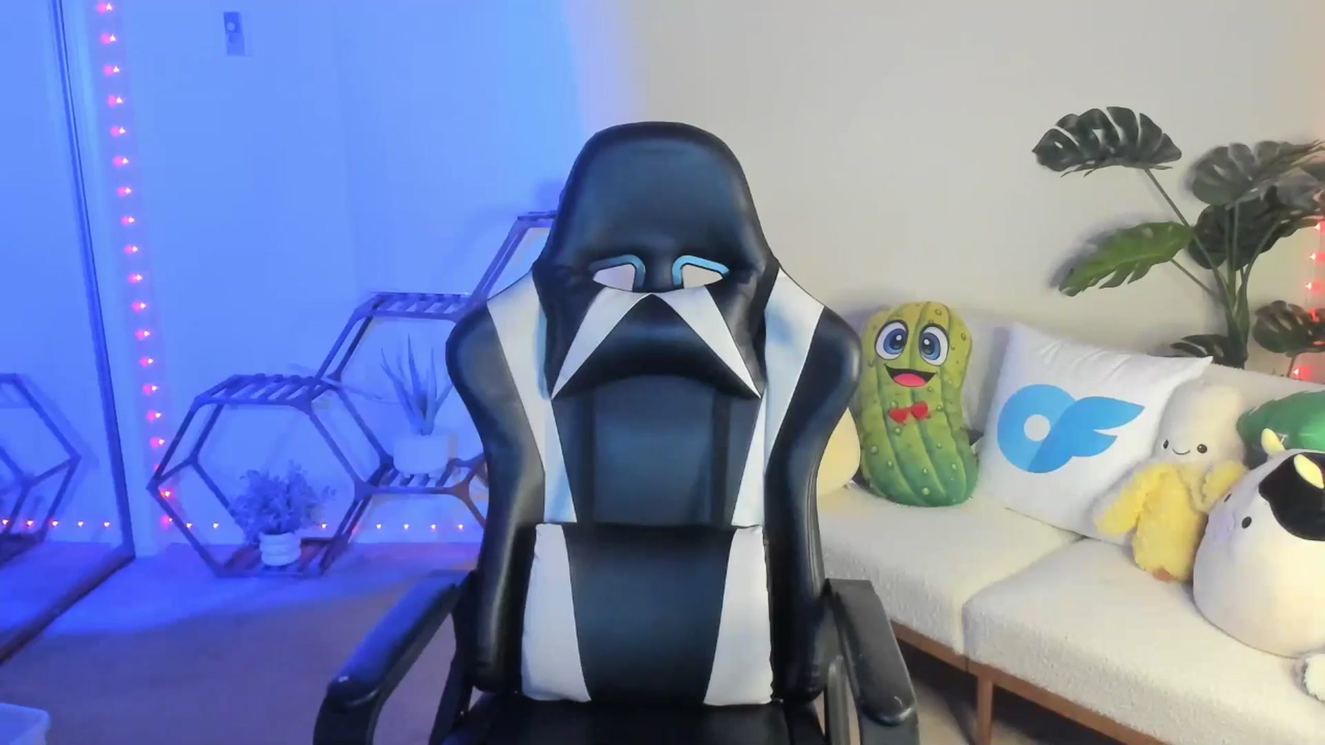 Gallery image thumbnail from badgalsisi's myfreecams stream on, 02/23/2026, 04:08 image 9 of 20