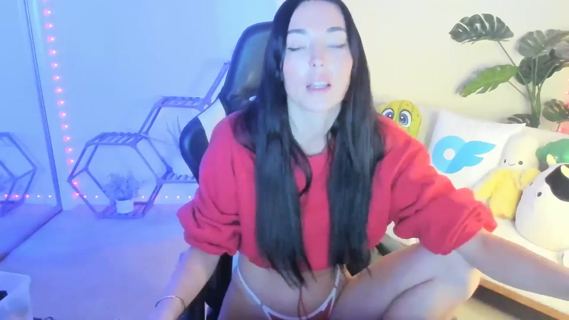 Gallery image thumbnail from badgalsisi's myfreecams stream on, 02/23/2026, 04:08 image 16 of 20