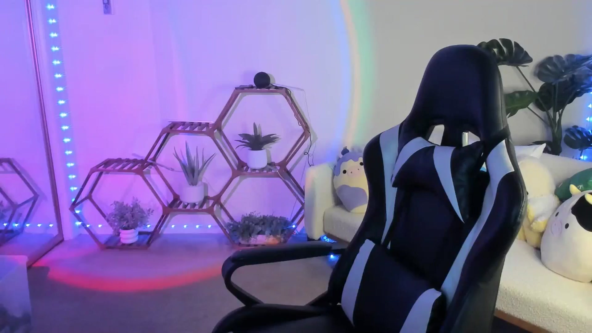 Gallery image thumbnail from badgalsisi's myfreecams stream on, 03/03/2026, 05:50 image 6 of 20