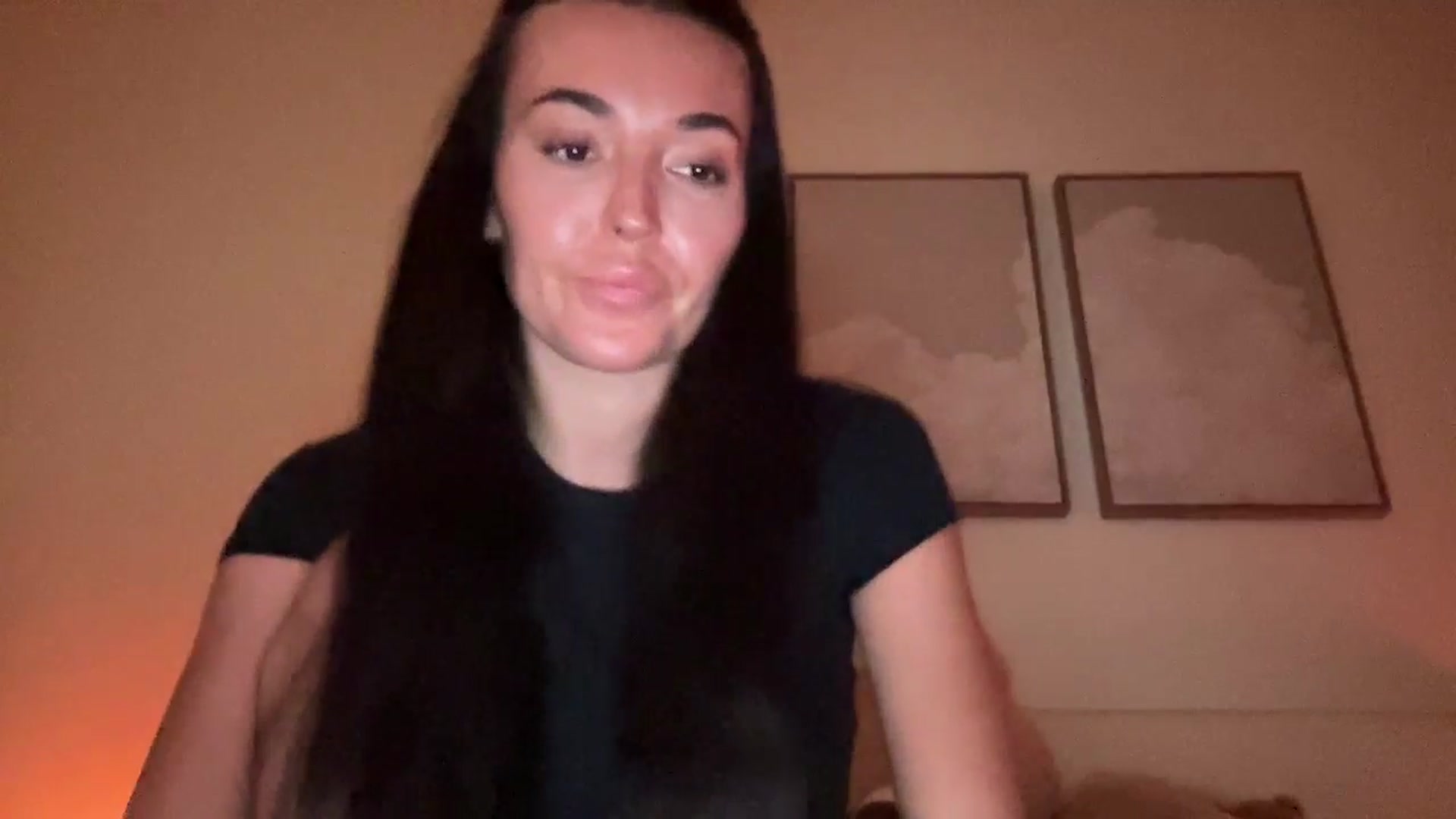 Gallery image thumbnail from badgalsisi's myfreecams stream on, 03/11/2026, 05:00 image 13 of 20