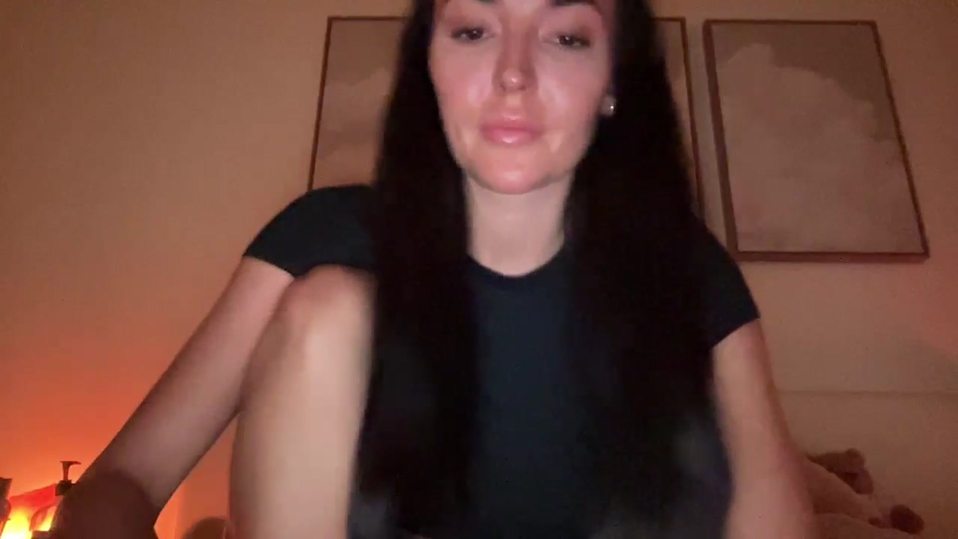 Gallery image thumbnail from badgalsisi's myfreecams stream on, 03/11/2026, 05:00 image 2 of 20