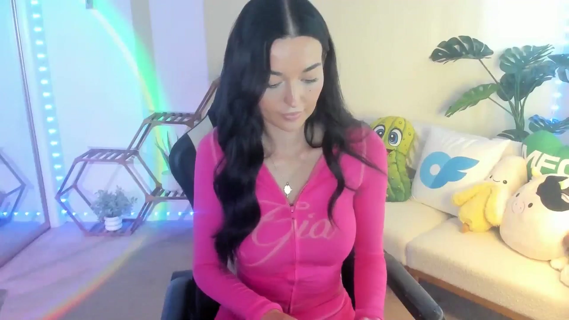 Gallery image thumbnail from badgalsisi's myfreecams stream on, 03/11/2026, 23:08 image 17 of 20